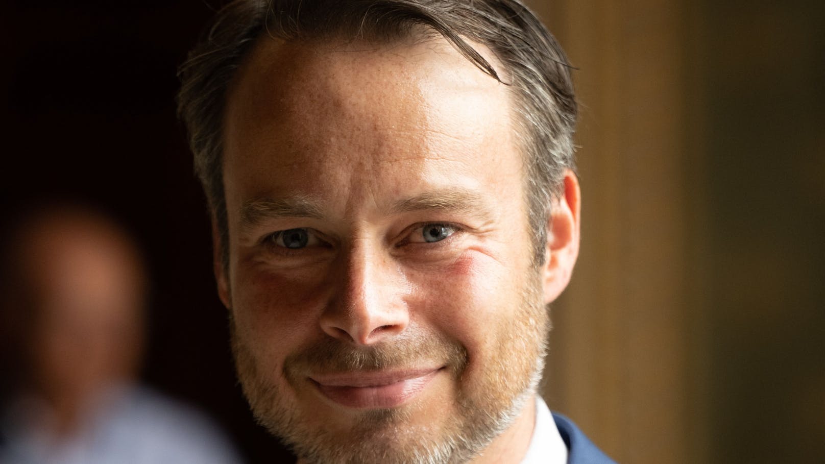 Fairphone ernennt Raymond van Eck zum neuen CEO.