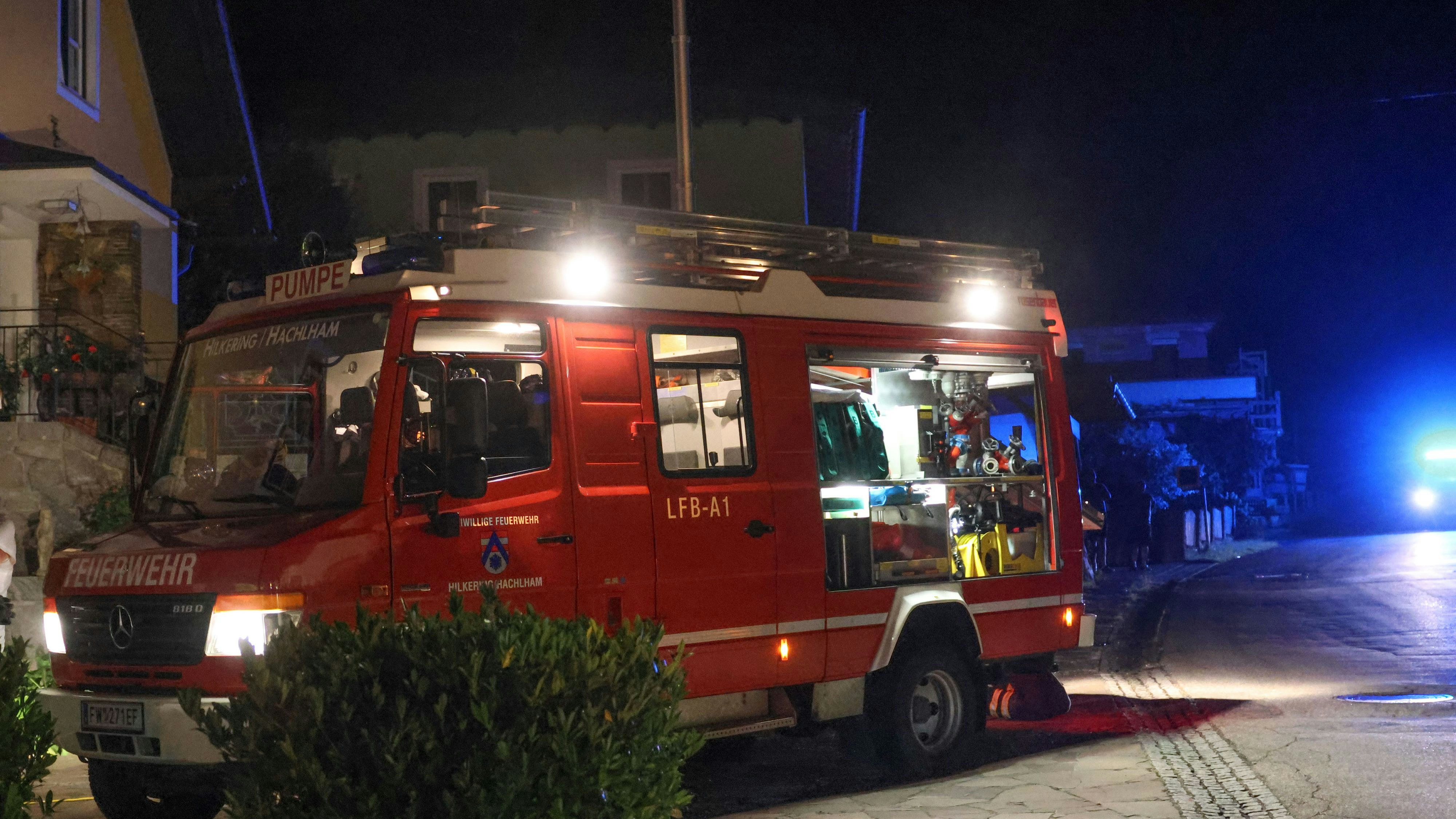 Heute.at - Autofahrer donnert in der Nacht gegen Gartenzaun