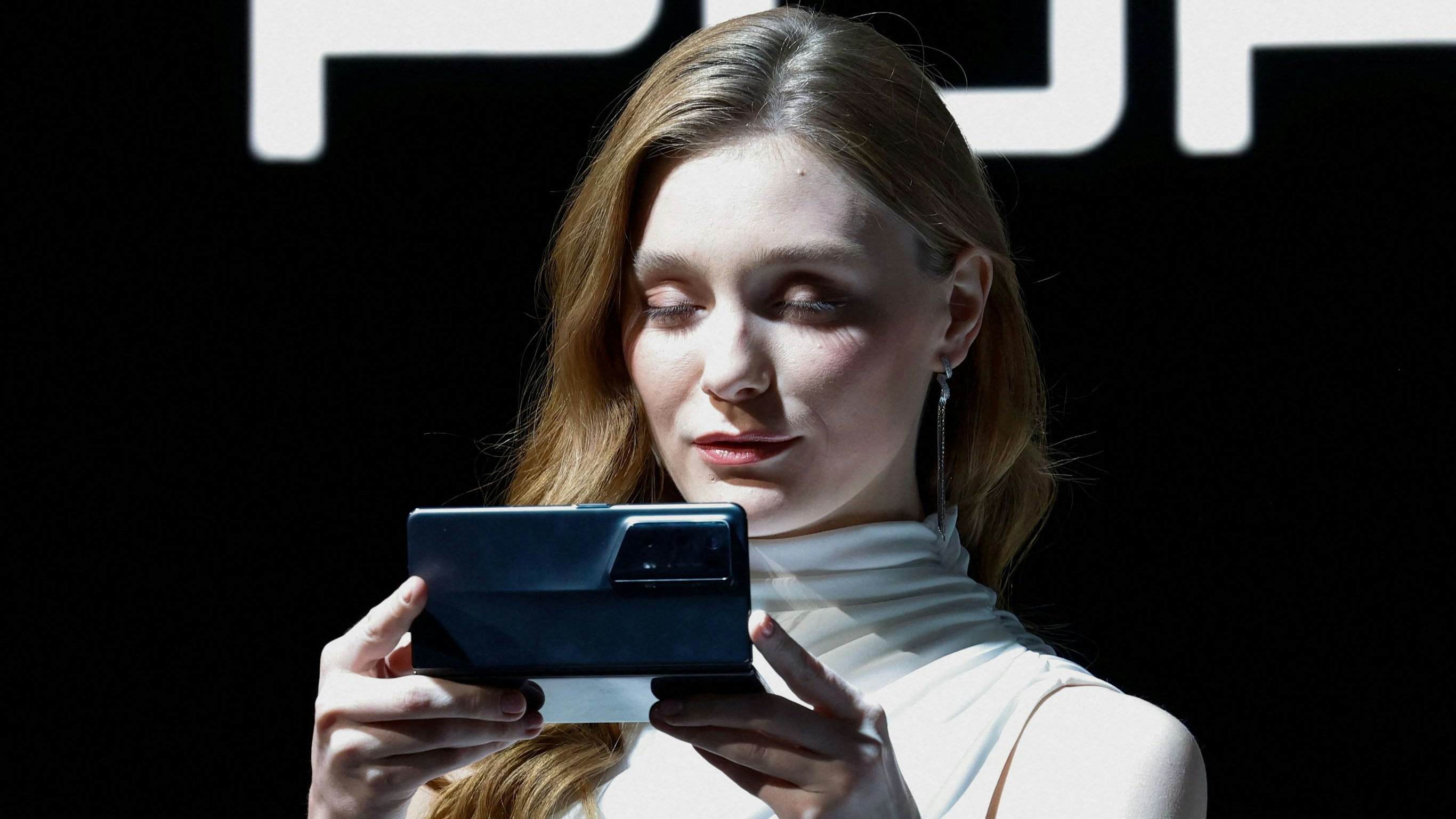 Honor wird die Eye-Tracking-Funktion ab dem 27. August 2024 weltweit auf seine Geräte bringen.