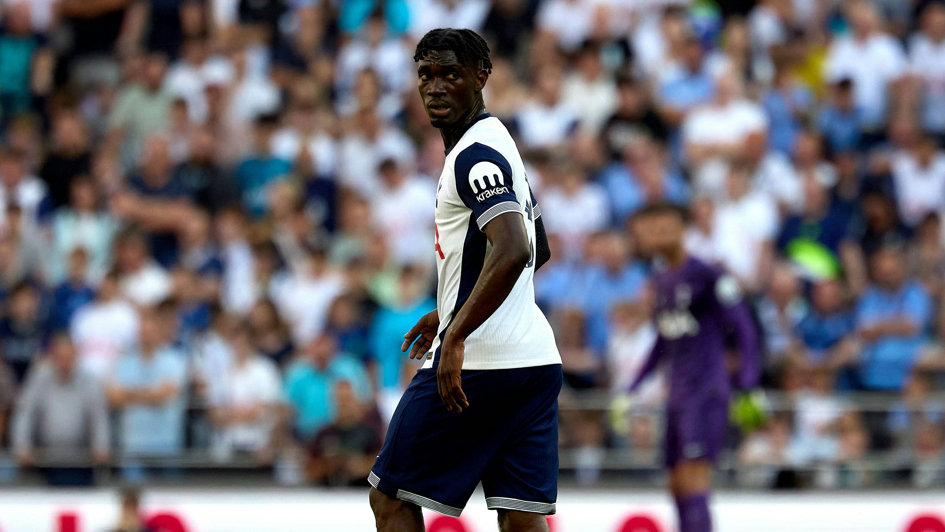 Yves Bissouma wurde von Tottenham Hotspur gesperrt. 