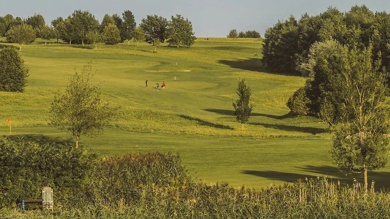 Auf dem Areal von Reiters Reserve befindet sich auch einer der schönsten Golfplätze Österreichs.