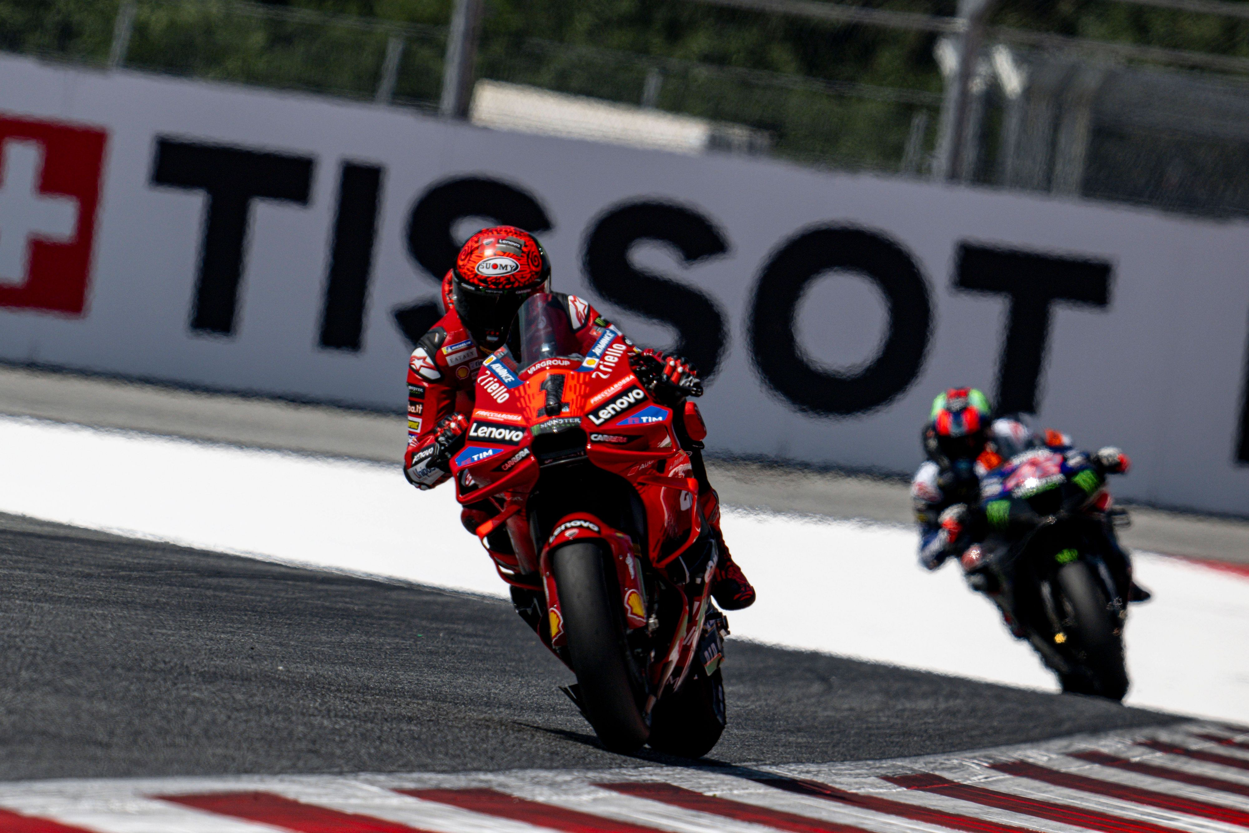 Weltmeister Francesco Bagnaia gewinnt den Sprint von Spielberg. 