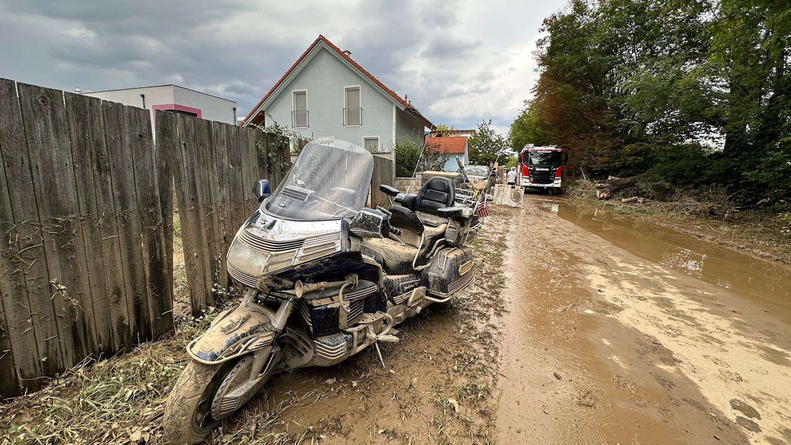 Völlig verdreckt: Das Motorrad des Hollabrunners