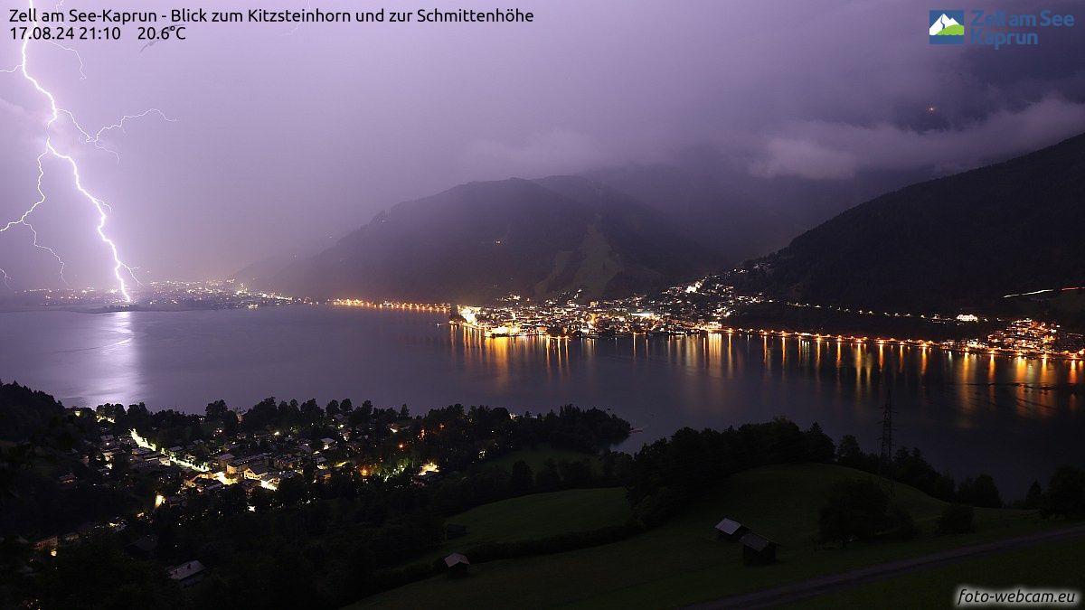 Unwetter mit Blitzeinschlag in Kaprun - hier der Blick vom Zeller See in Richtung Salzachtal 