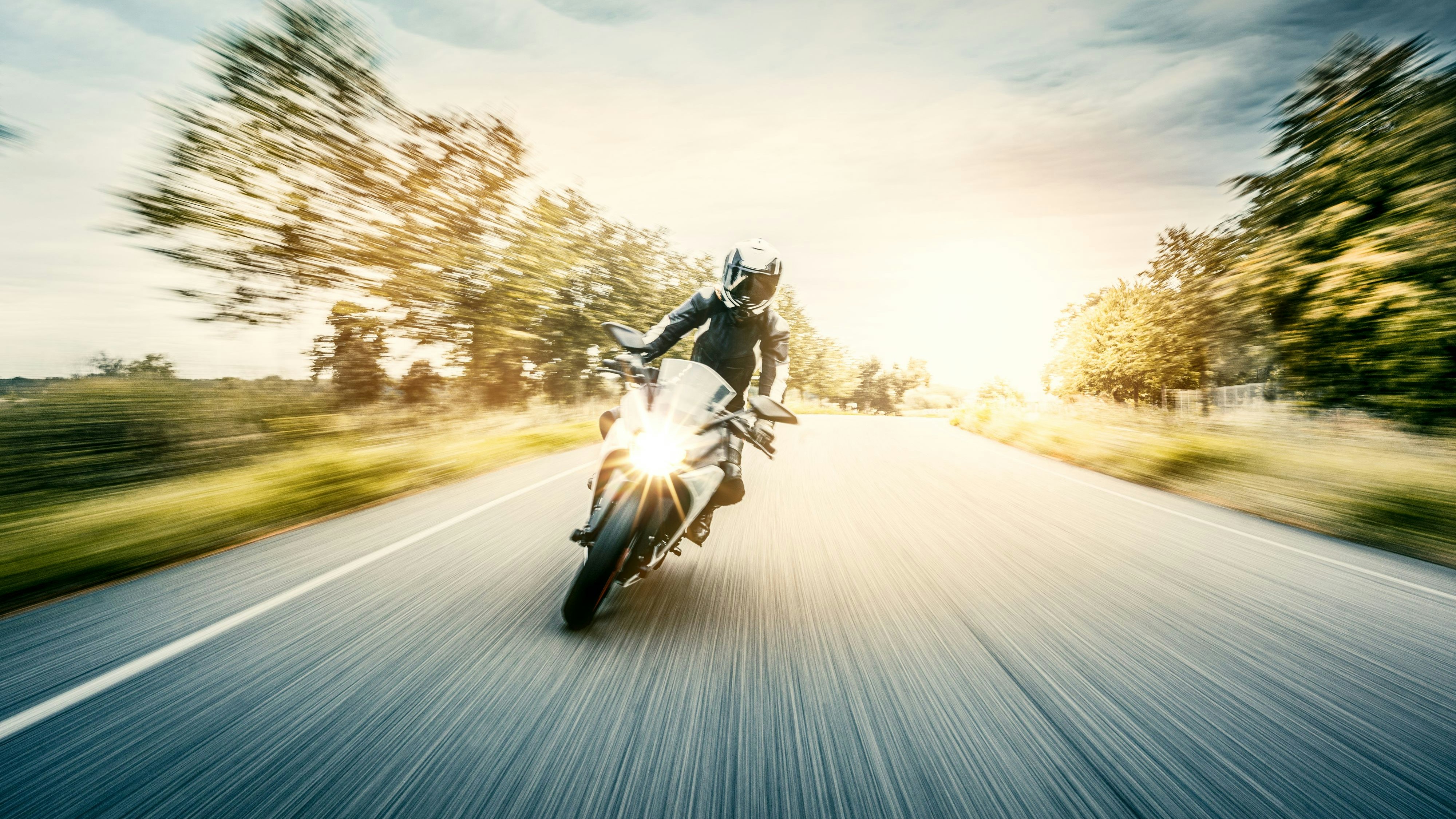 Heute.at - Motorradfahrer stirbt bei missglücktem Überholmanöver