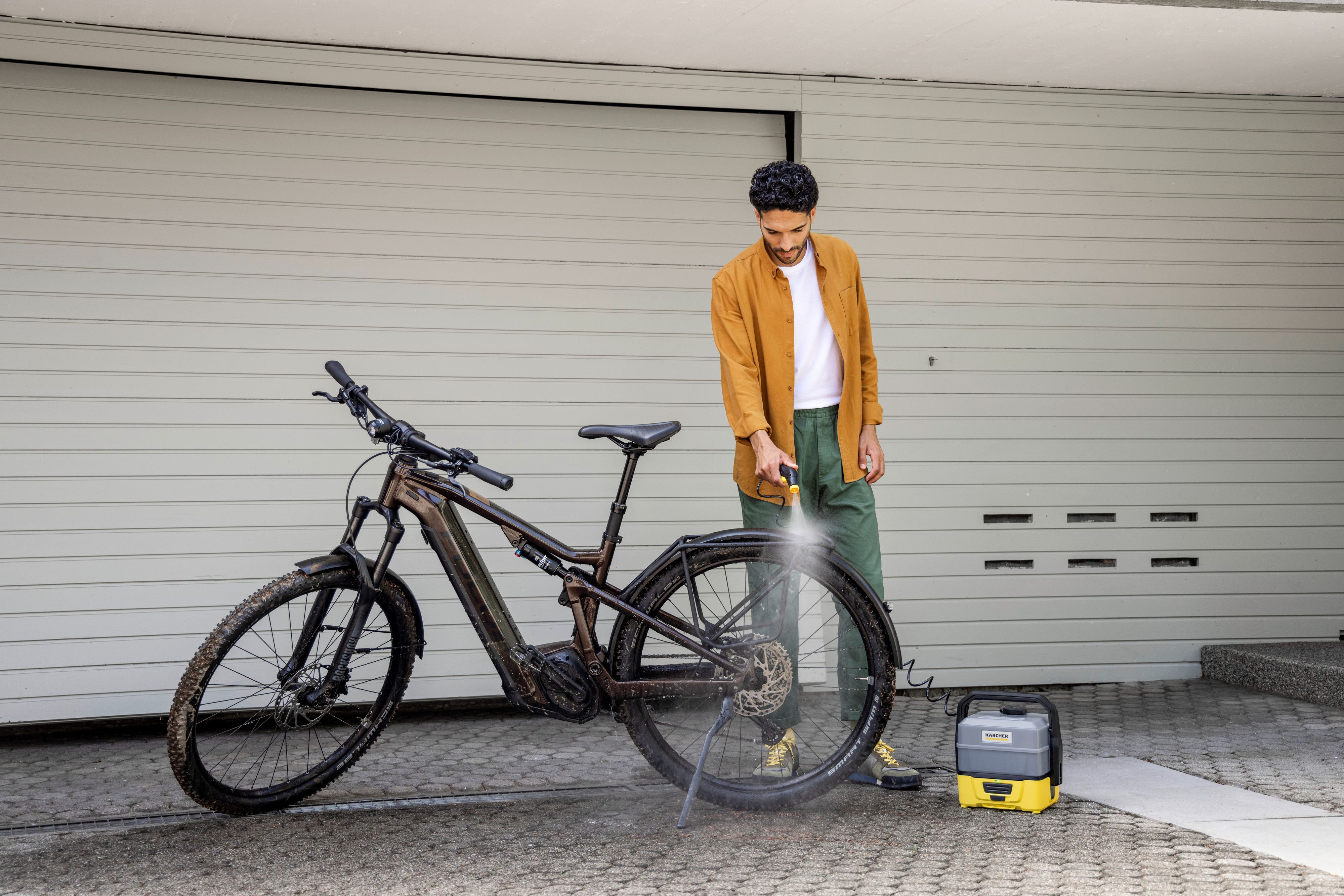 Wir verlosen einen Mobile Outdoor Cleaner OC 3 Plus Car von Kärcher Österreich - der Gamechanger im Campingboom