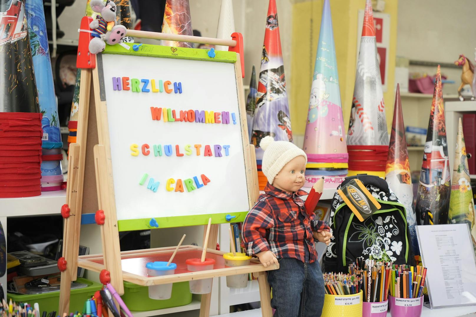 Schulstart bedeute für viele Familien eine finanzielle Herausforderung.