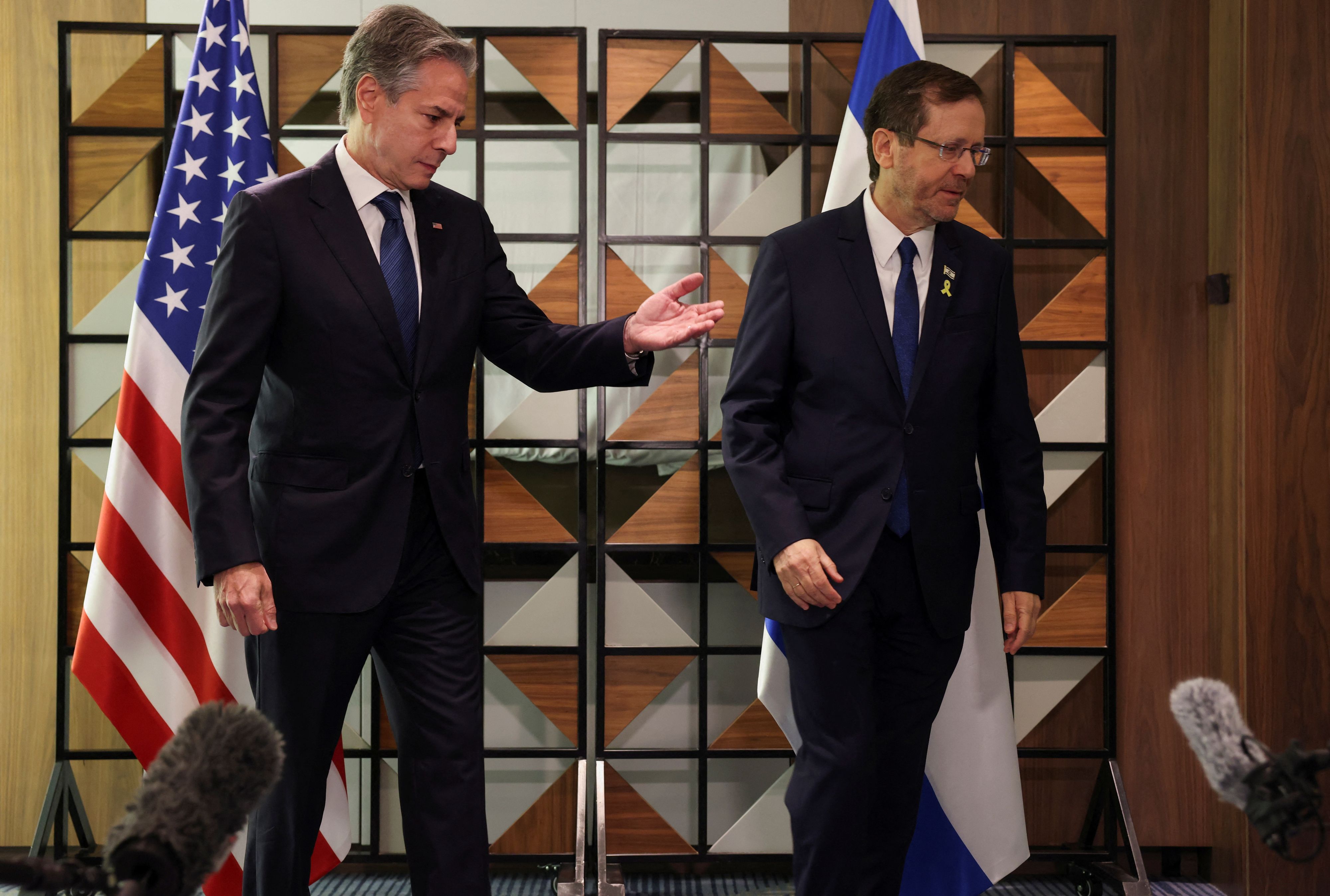 US-Außenminister Antony Blinken und Israels Präsident Jizchak Herzog bei einem Treffen am 19. August 2024 in Tel Aviv. 