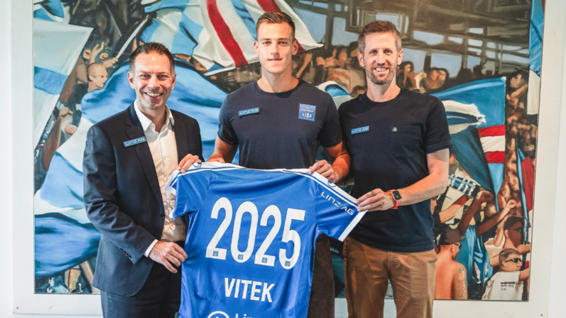 Der neue Goalie von Blau-Weiß Linz: Radek Vitek.