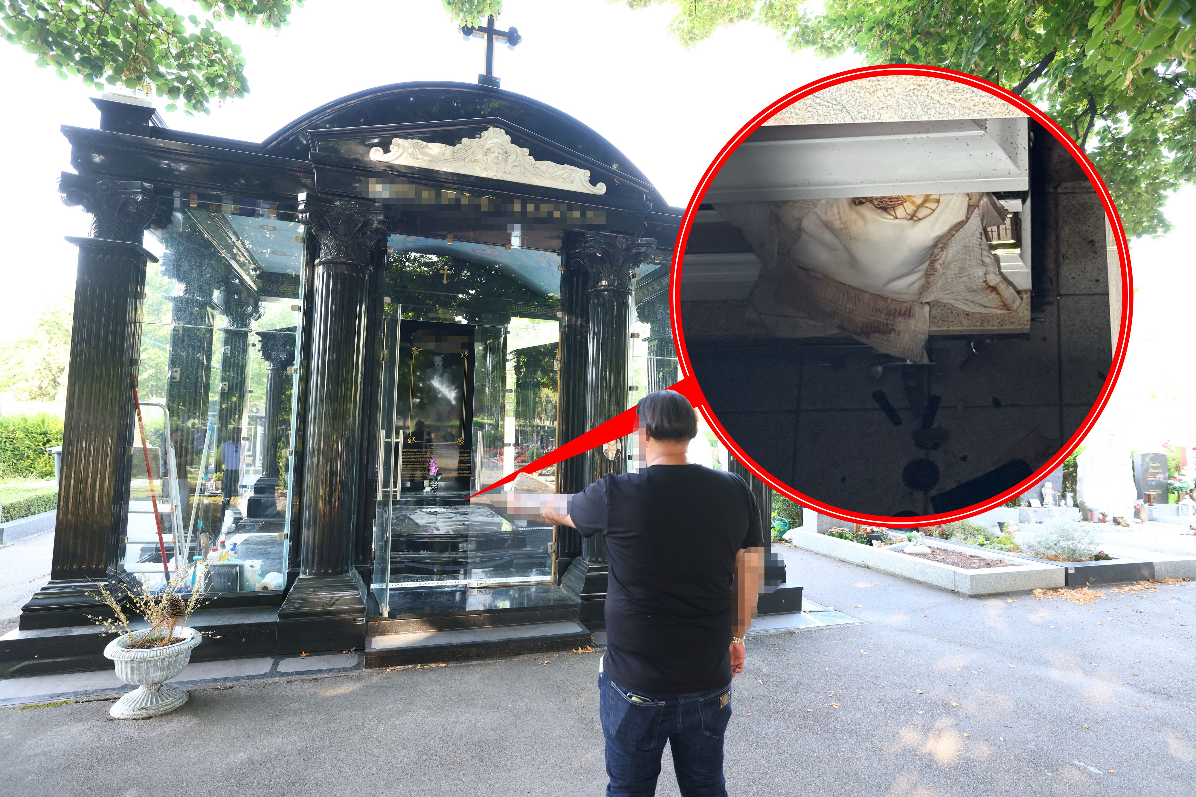 Enkel Marin vor dem Mausoleum am Kagraner Friedhof, in das Unbekannte eindrangen