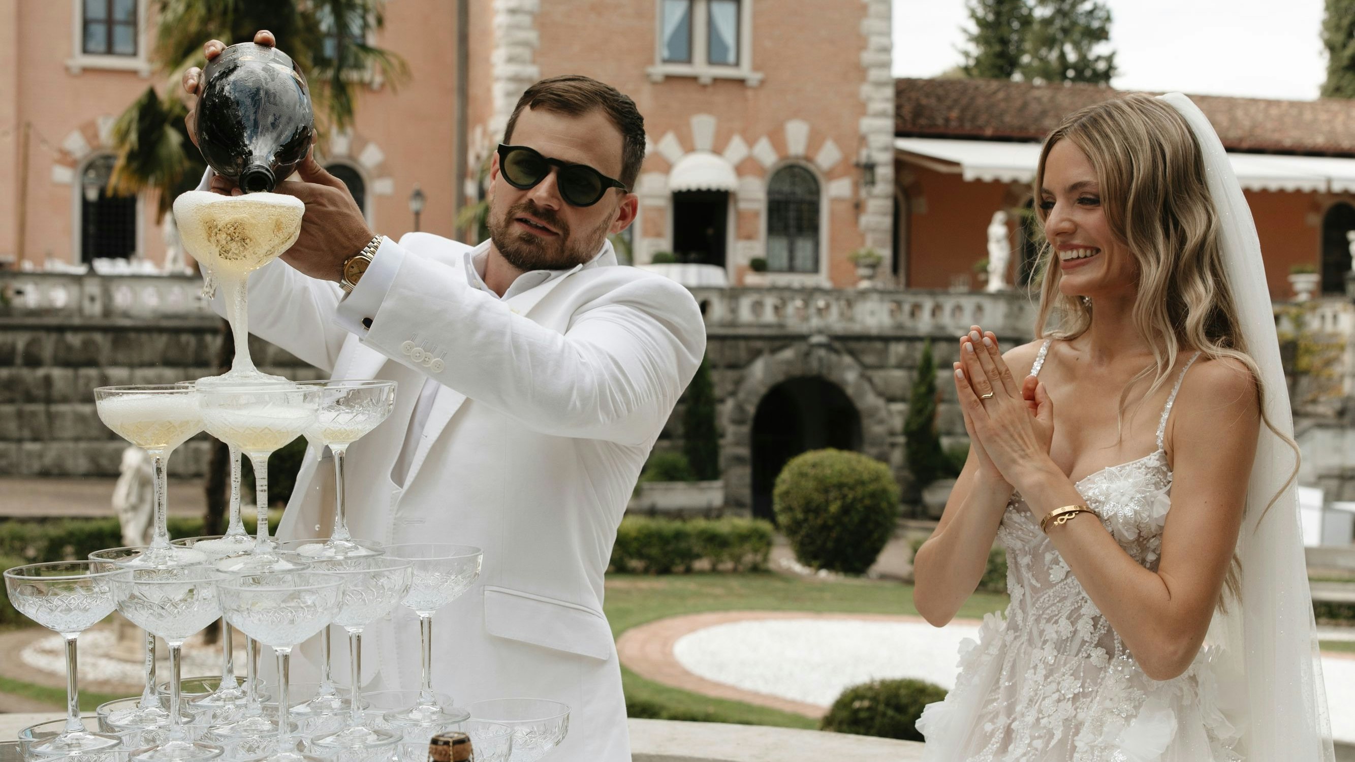 Ließen die Champagnerkorken knallen: Eugen und Vada