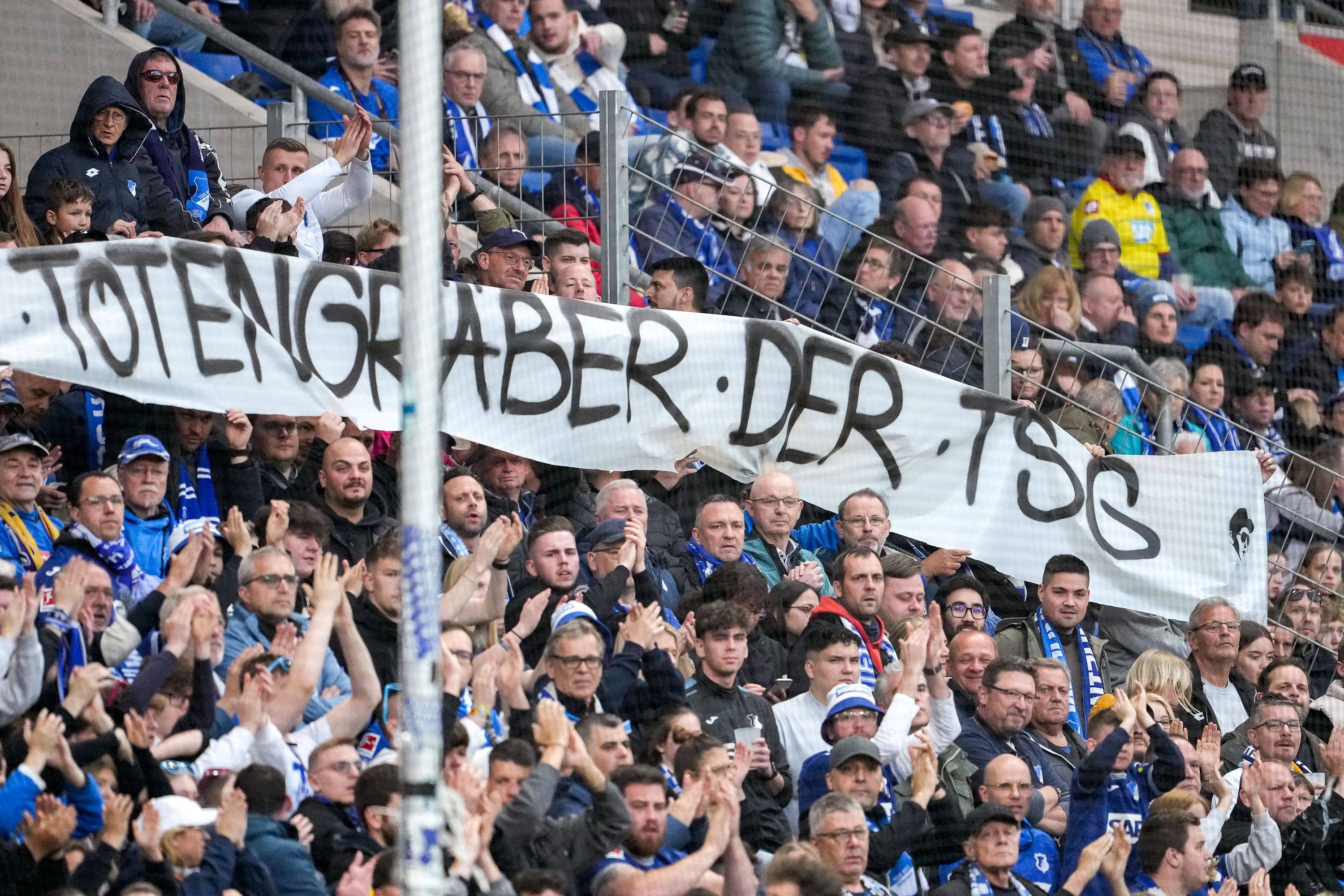 Die Fans drohen dem Klub vor dem Spiel gegen Kiel.