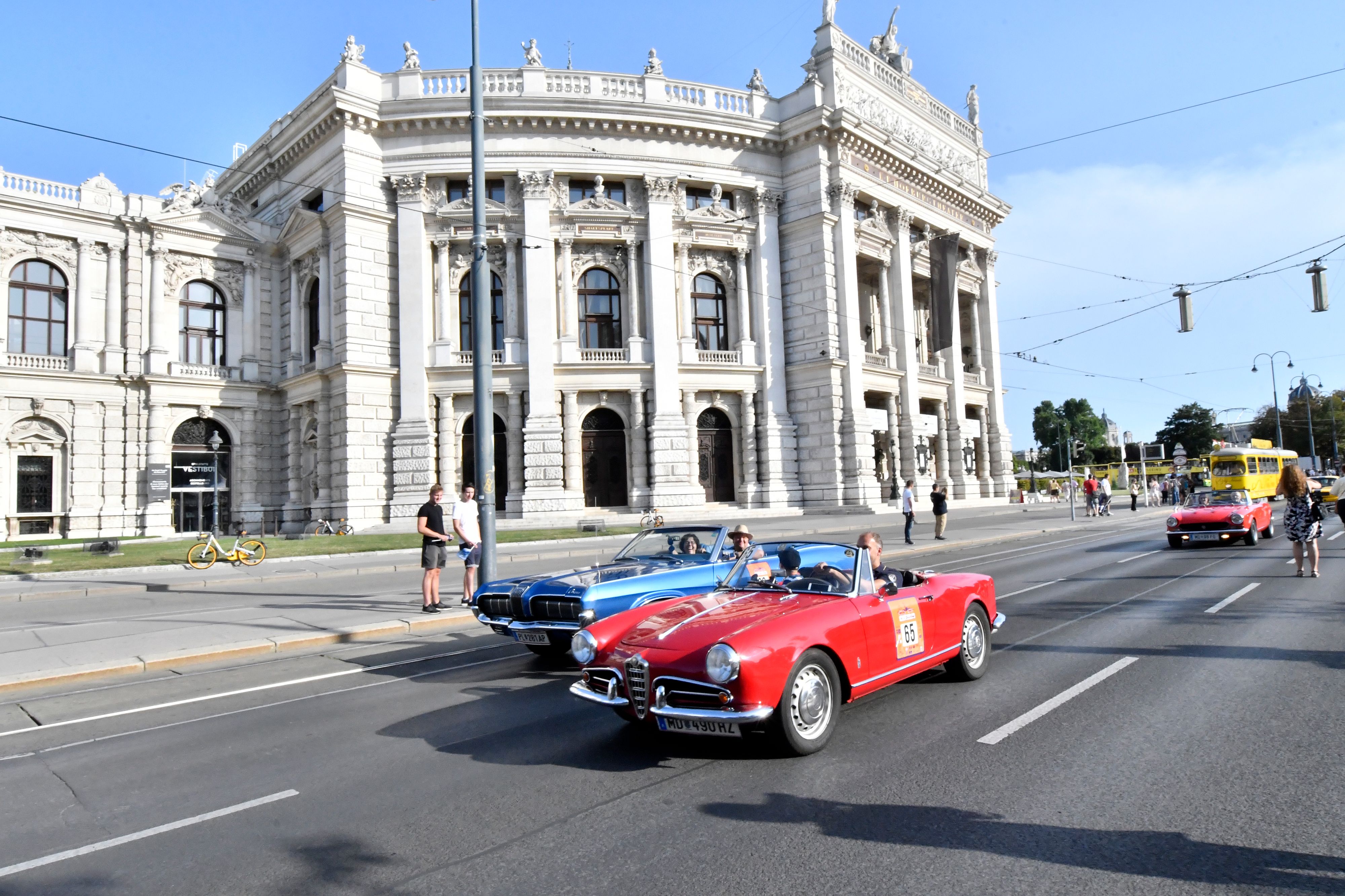 Mitten im Herzen von Wien wird das rollende Museum mit rund 200 Fahrzeugen ein besonderes Erlebnis