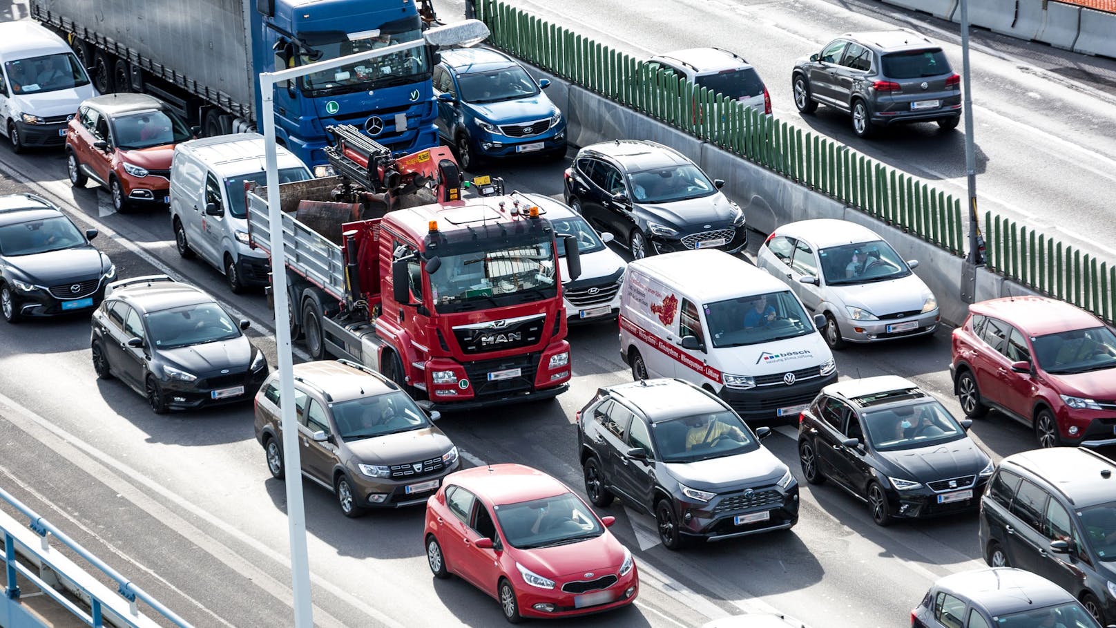 Mega-Staus am Wochenende: Black Friday bremst alle aus