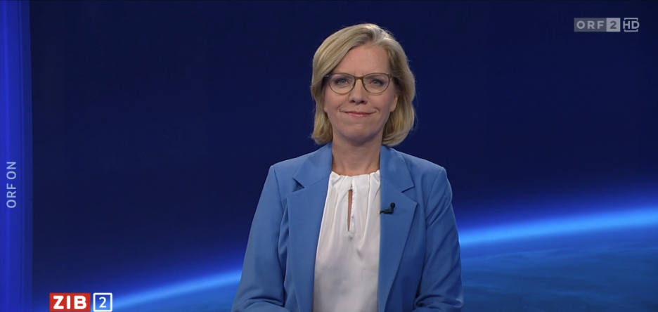 Umweltministerin Leonore Gewessler (Grüne) am späten Donnerstagabend in der ORF-
