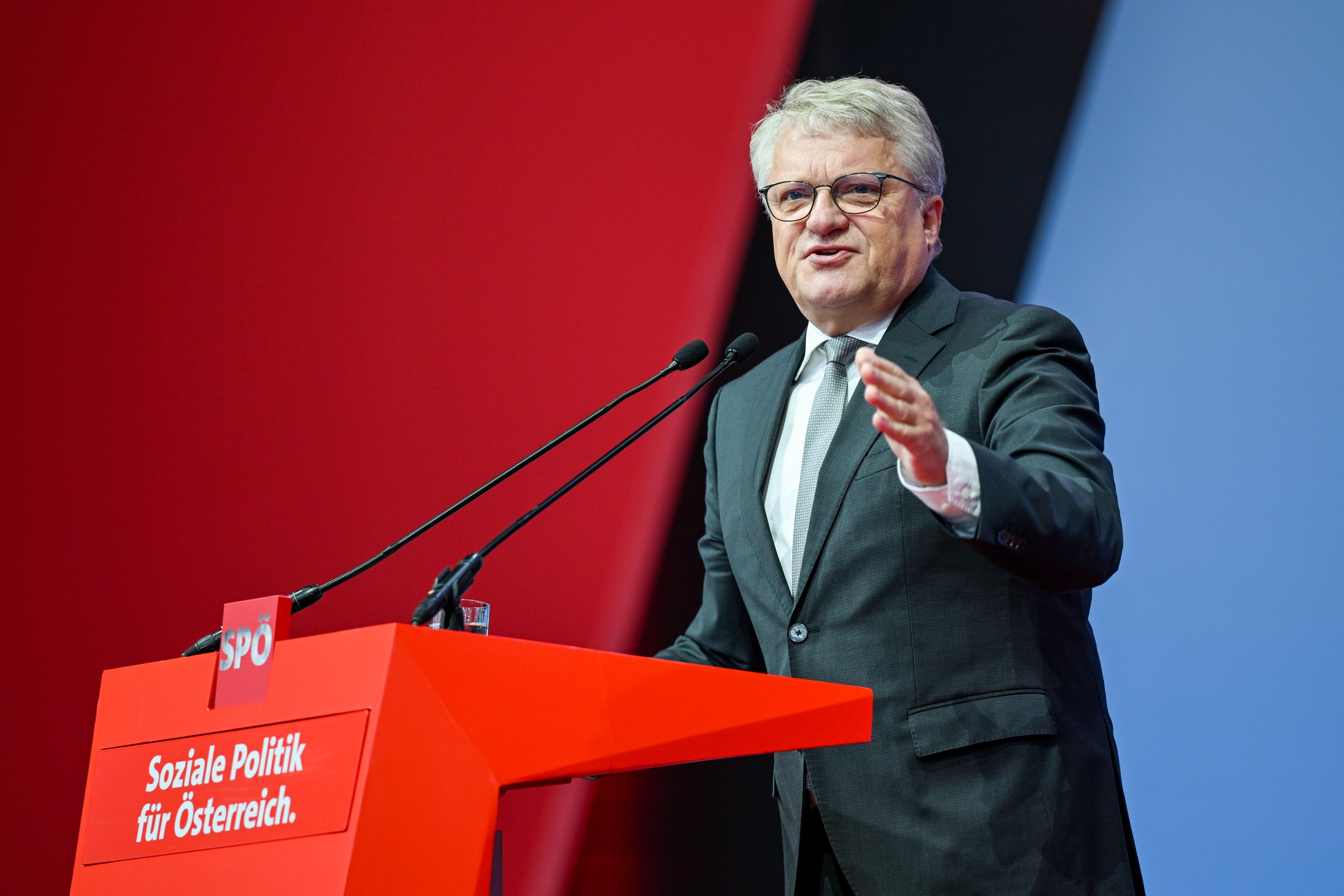 SPÖ-Chef Andreas Babler will den Linzer SPÖ-Chef Klaus Luger abmontieren.