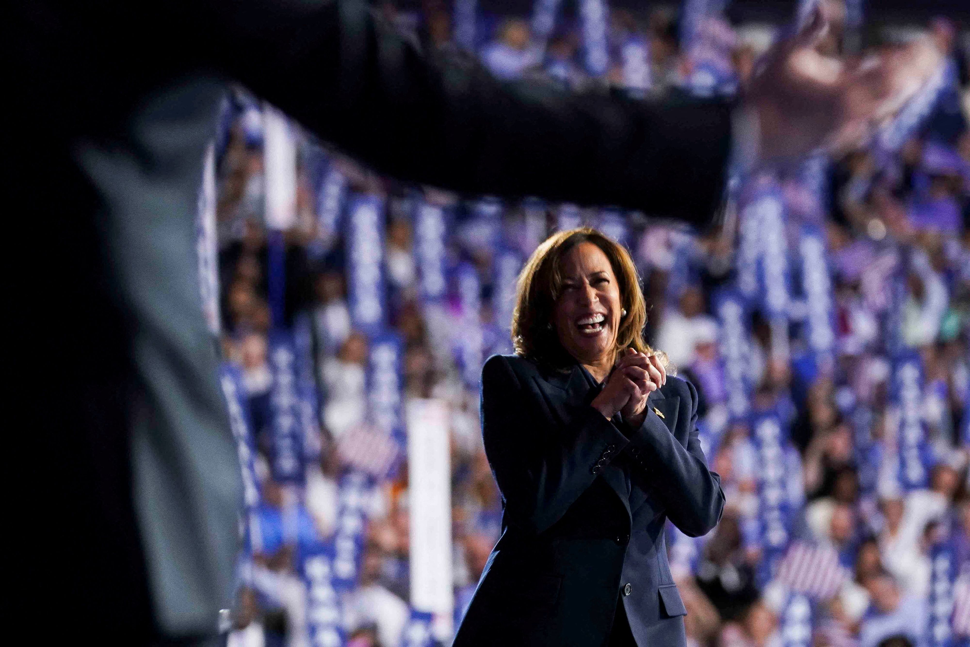 Kamala Harris am Parteitag der Demokraten im August 2024.