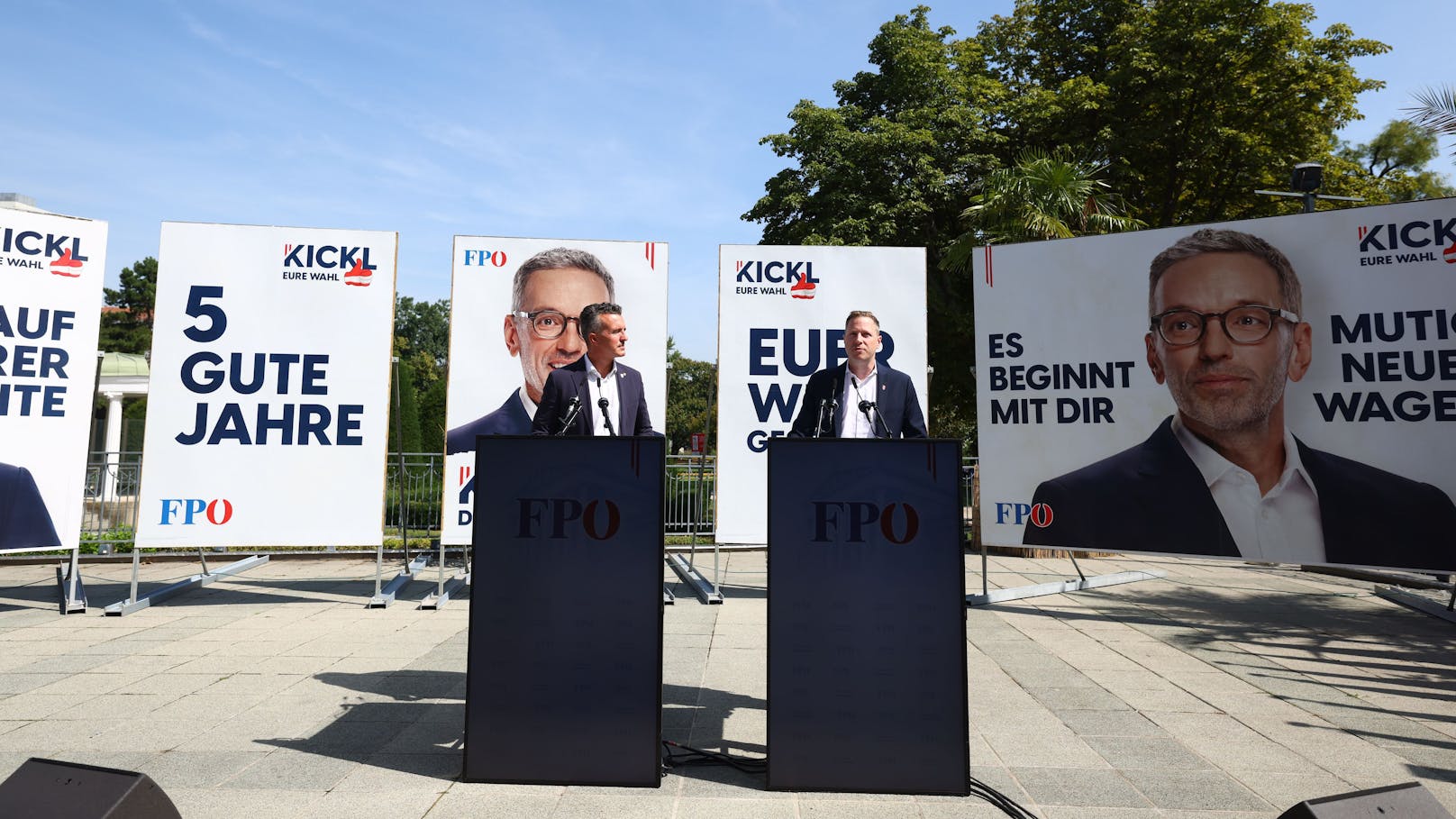 Am Freitag (23.08.2024) stellte die FPÖ ihre erste Plakatwelle für die Nationalratswahl vor.