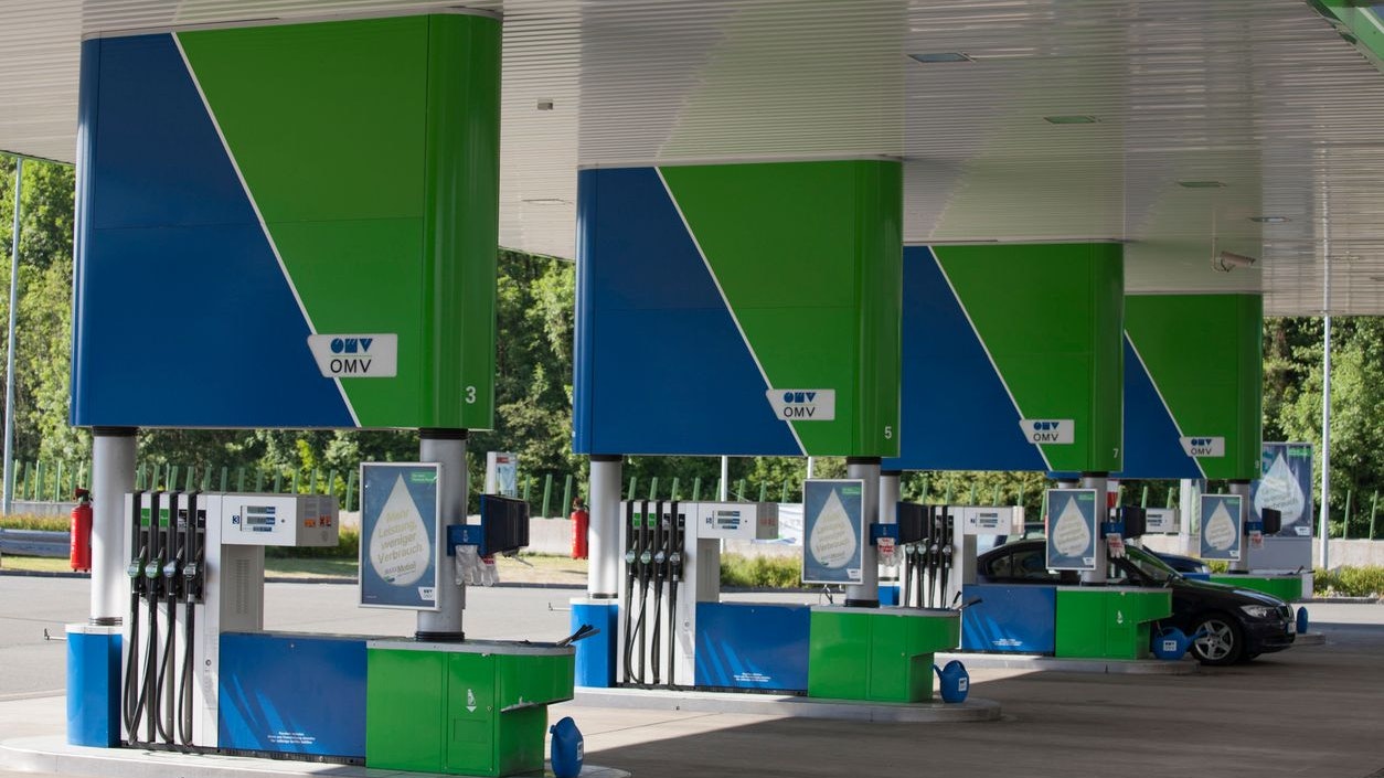 Heute.at - Fast-Kollision könnte Tankstellen-Raub klären