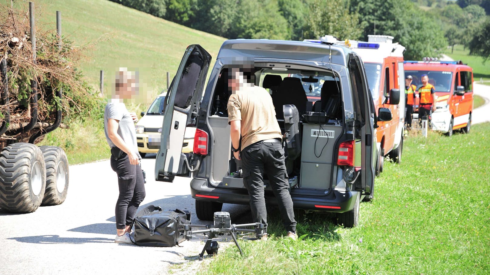 Anrainer hören mysteriöse Hilferufe aus einem Wald nahe Kettenreith (Gemeinde Kilb). Doch ein Rettungsversuch bleibt bislang erfolglos: Von der Person fehlt jede Spur.