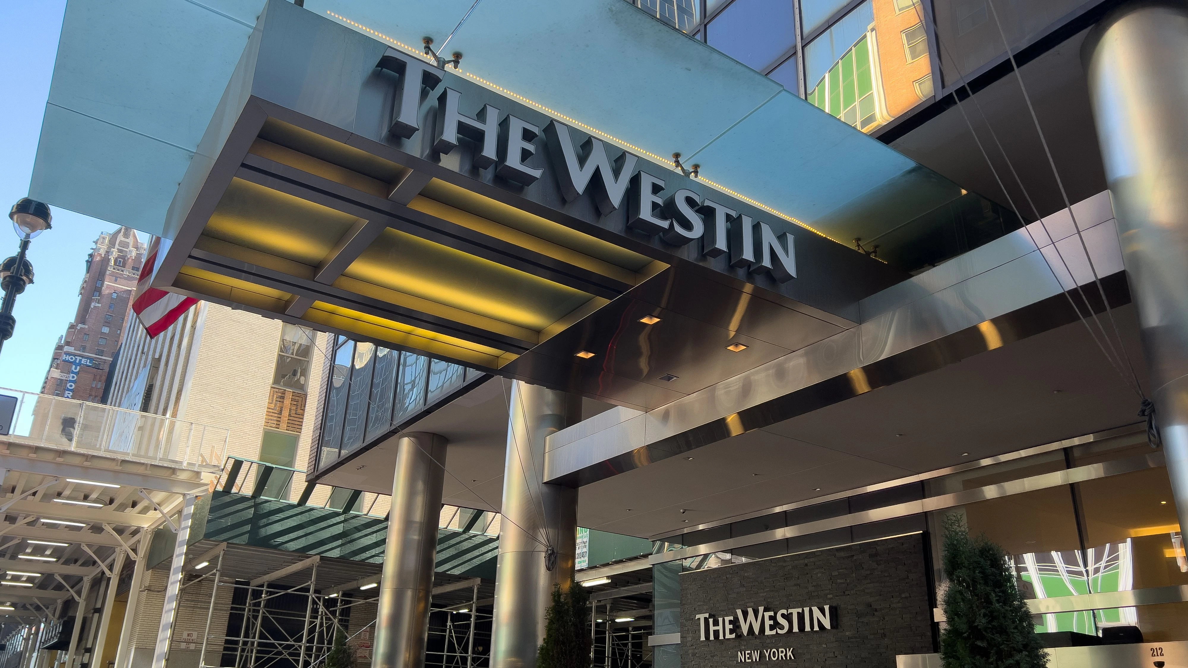 Der Pinkel-Vorfall ereignete sich im noblen Hotel Westin.