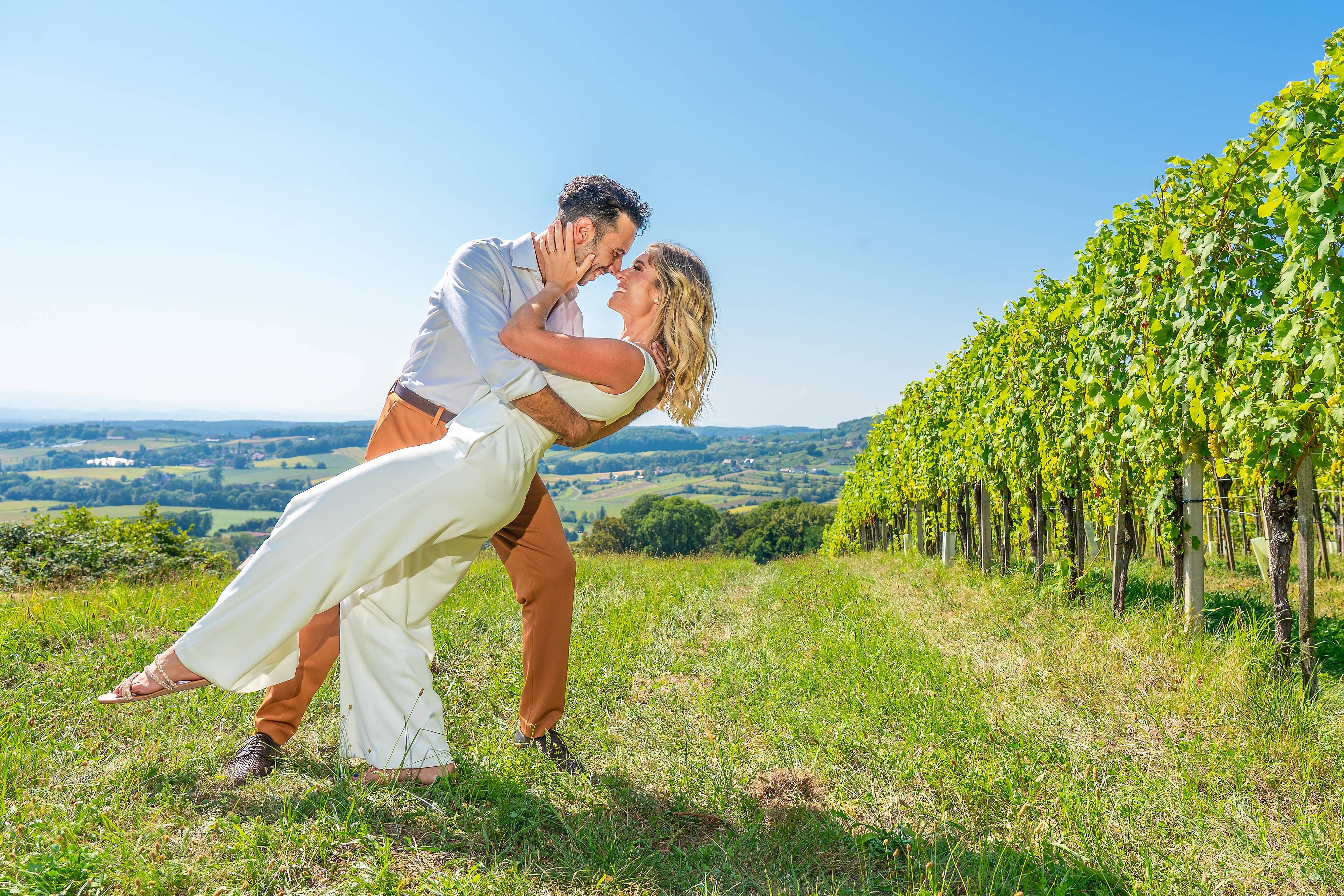 Corinna Kamper und Danilo Campisi schwelgen im Glück.