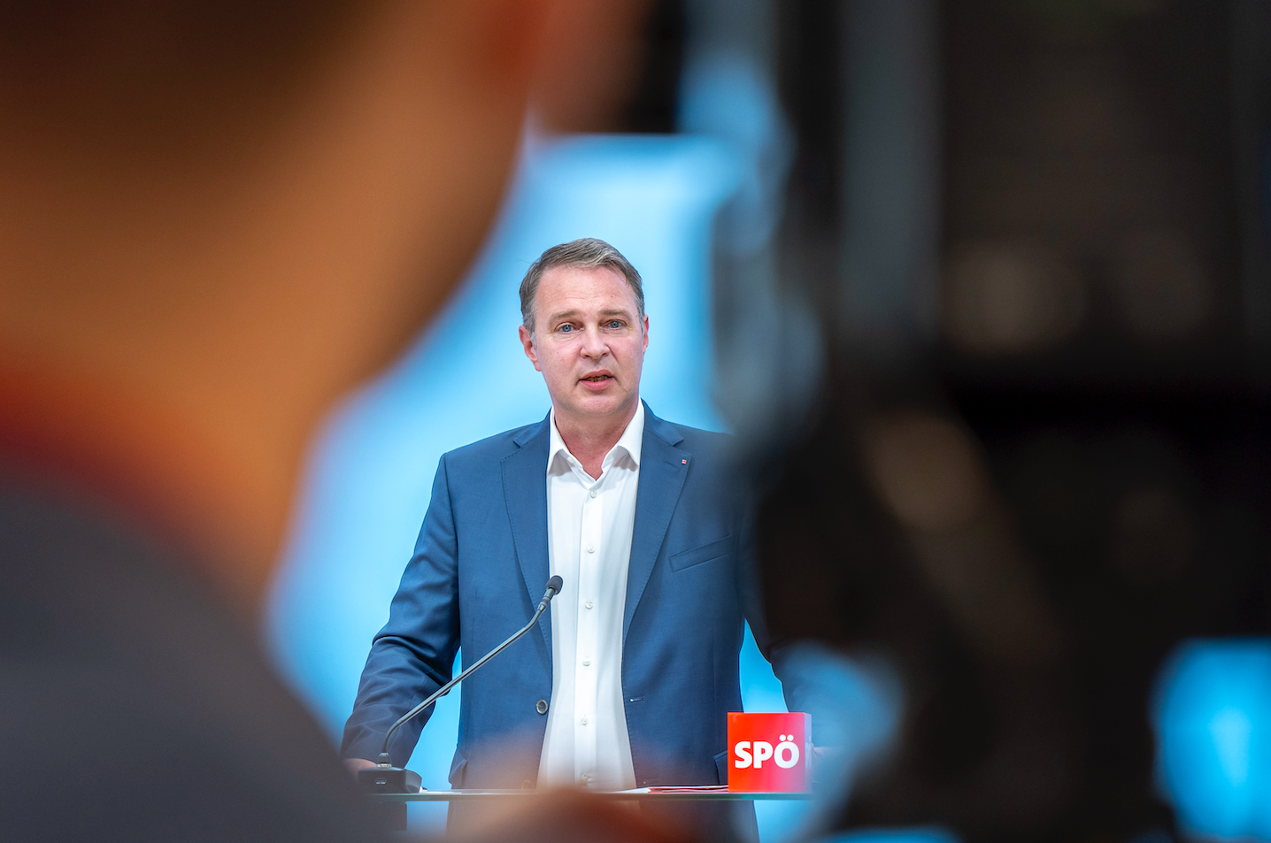 SPÖ-Vorsitzender Andreas Babler geriet mit seinem Programm ins Visier der eigenen Partei-Granden.