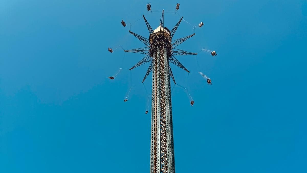 Bei einem Kettenkarussell kam es zu dem Vorfall.