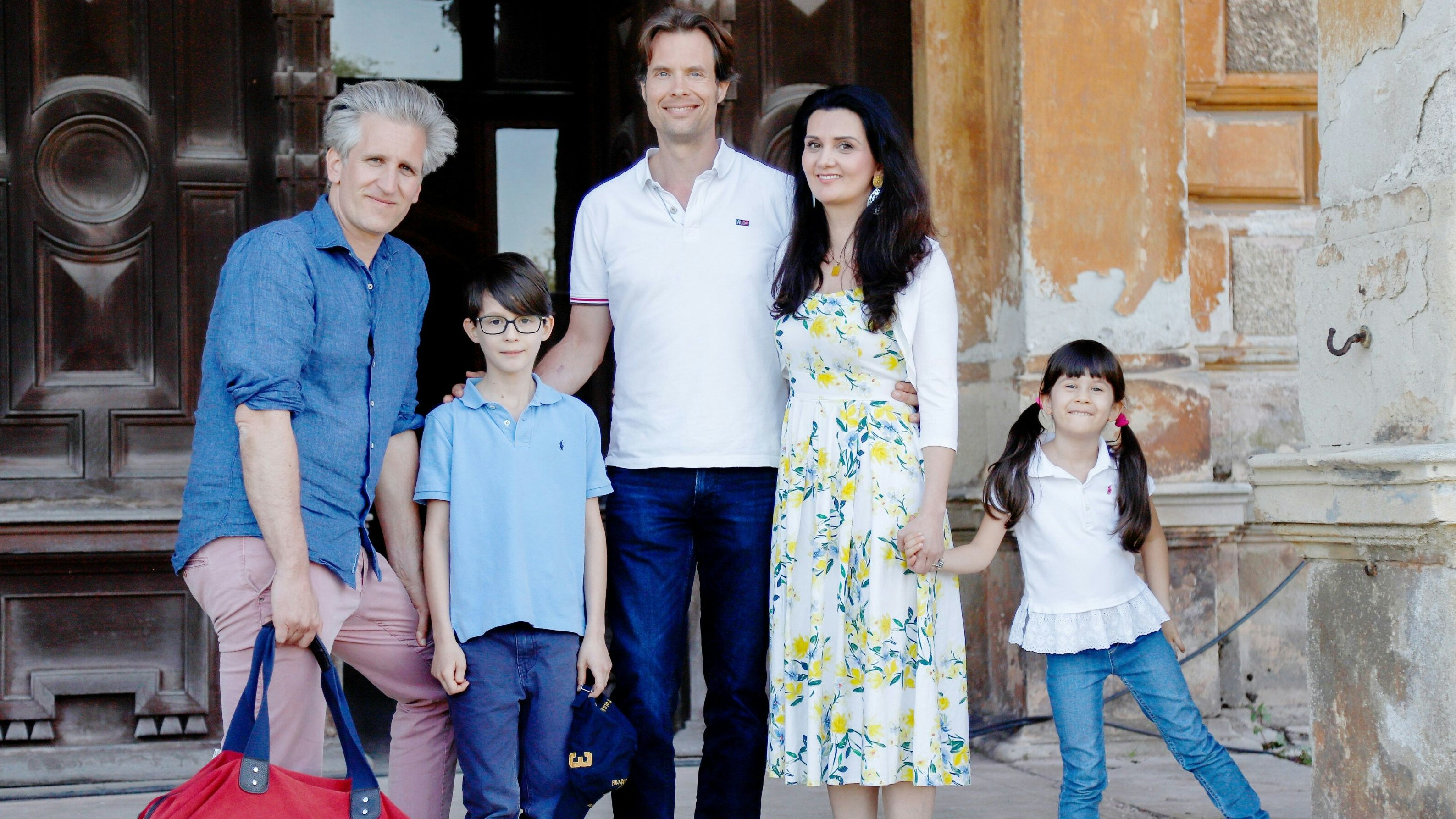 Johann-Philipp Spiegelfeld (l.) mit Carl Harrach, Beppo Harrach, Saba Harrach, Gabriella Harrach. 