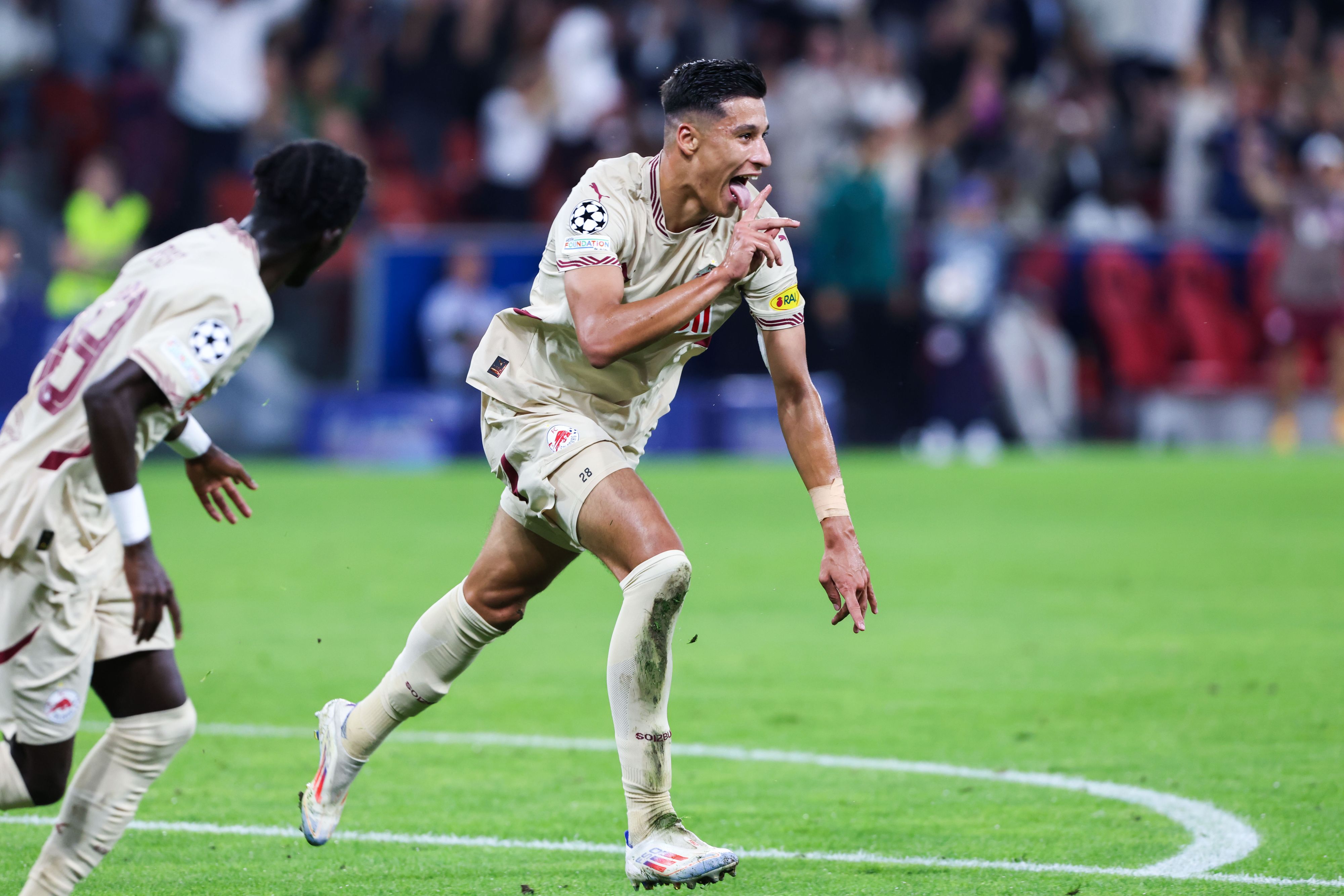 Daghim bringt Salzburg daheim in Führung.