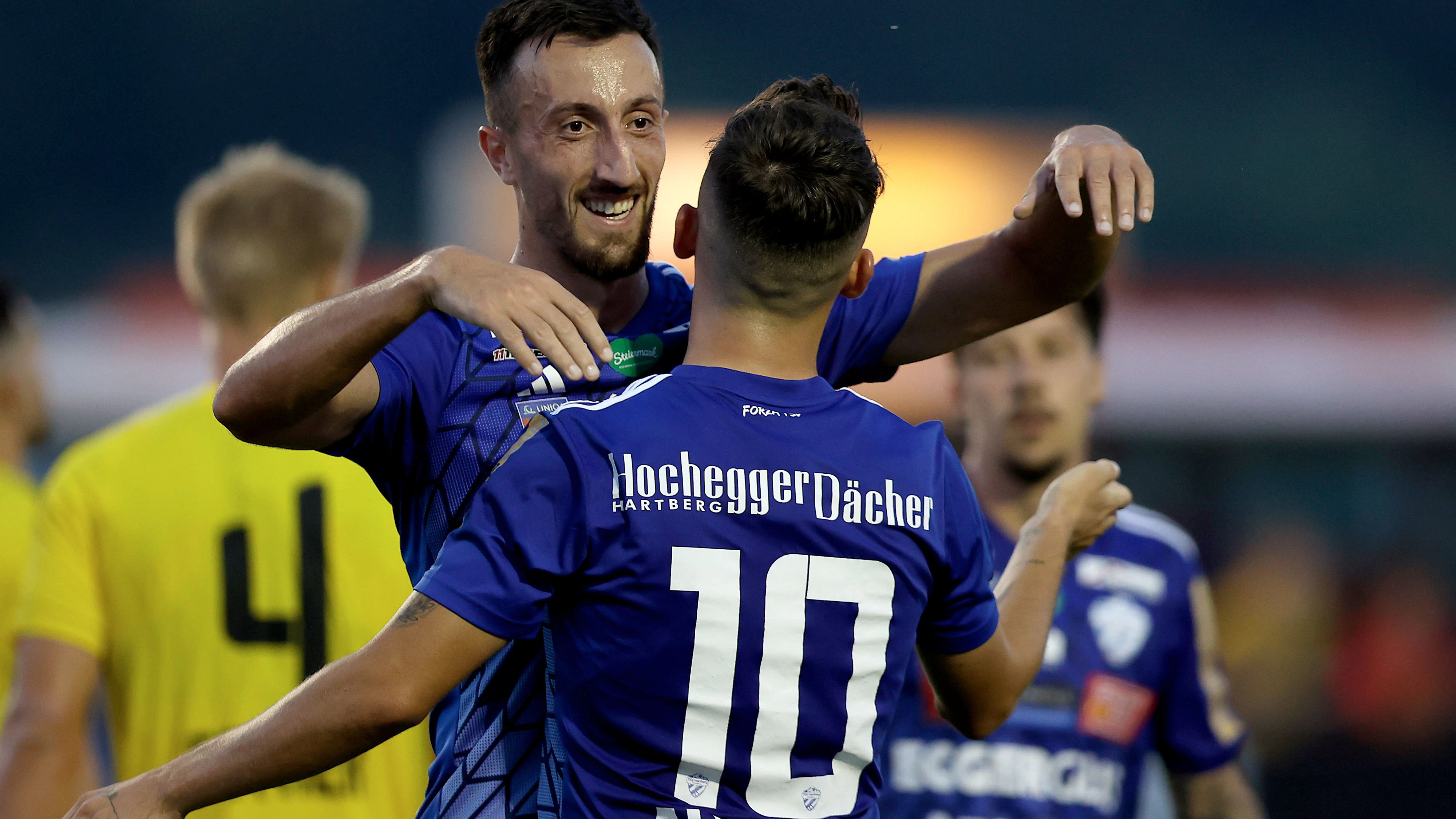 Donis Avdijaj traf für Hartberg dreifach, Patrik Mijic doppelt.