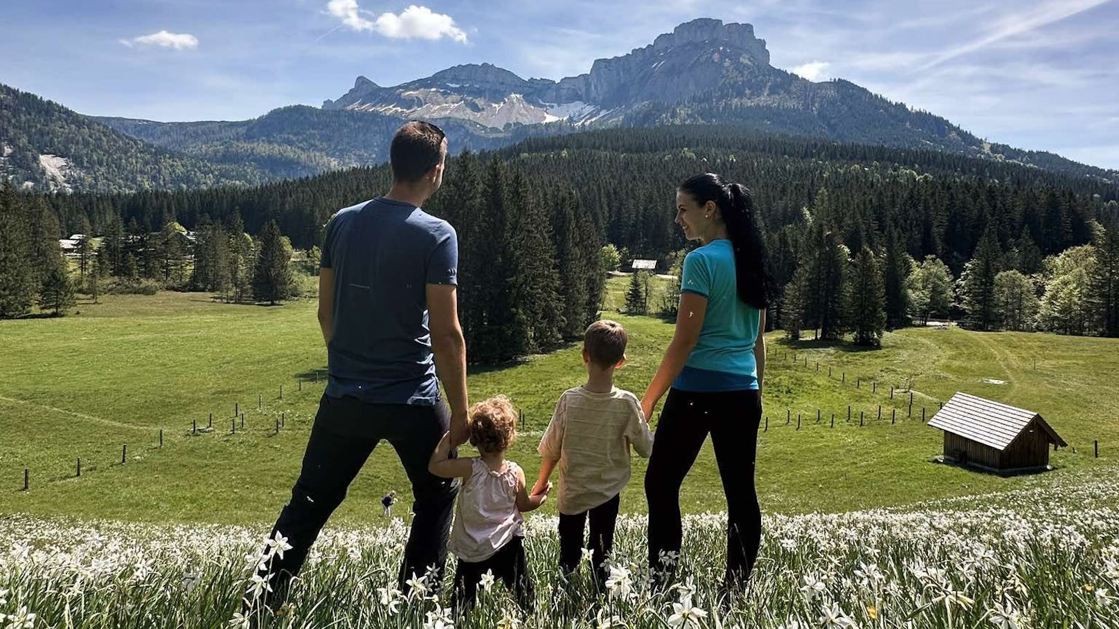 Diese Mama erobert mit Ausflugsplänen das Netz