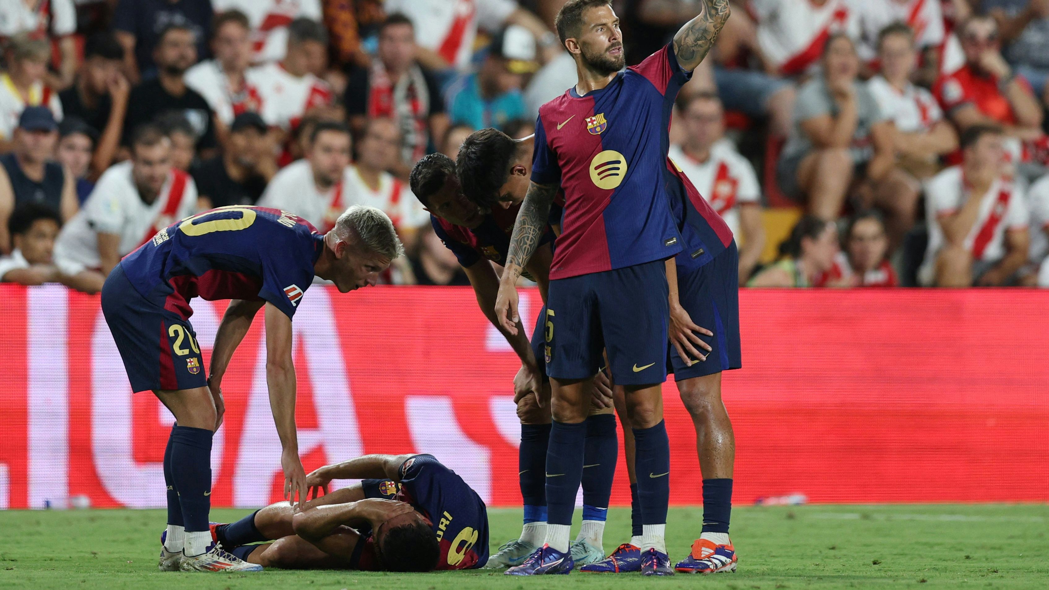 Marc Bernal riss sich gegen Rayo Vallecano das Kreuzband.