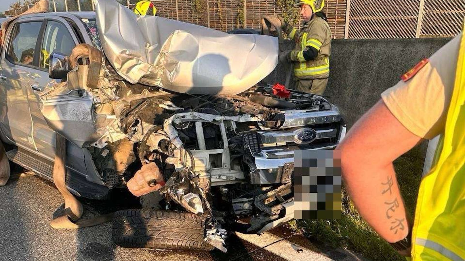 Auf der A1 kam es zwischen Pöchlarn und Melk zu einem Auffahrunfall mit einer verletzten Person