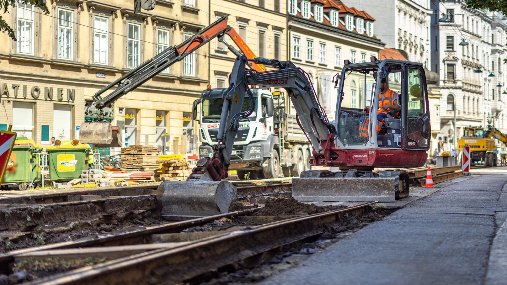 Baustelle auf der Wiedner Hauptstraße hat Verspätung