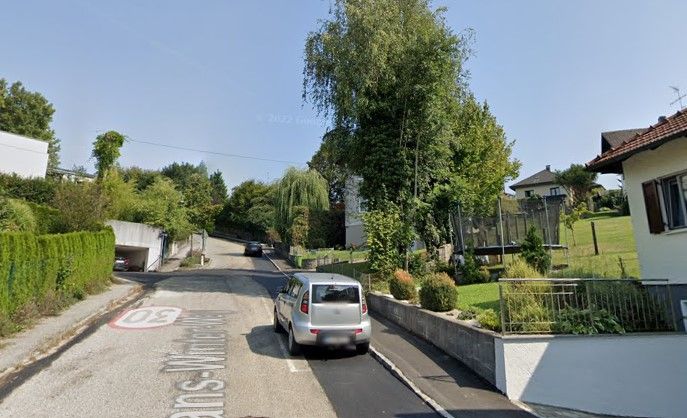 Derzeit befindet sich eines der zwei mobilen Geheimradare am Hans-Winter-Weg. Hier gilt Tempo 30.