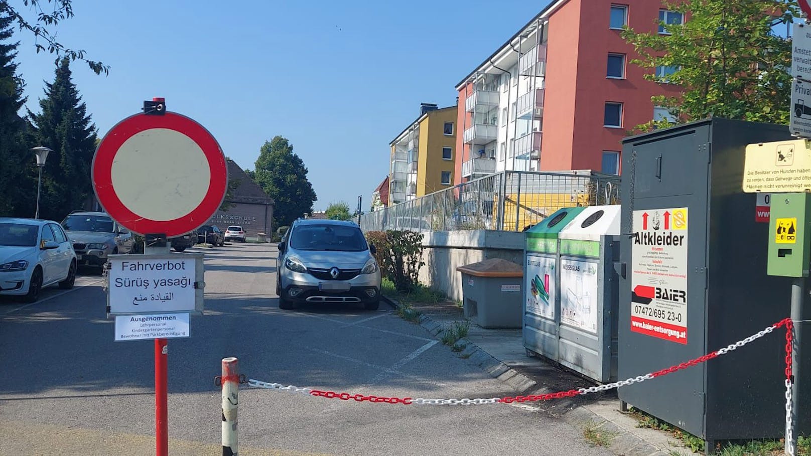 Erstes dreisprachiges Verkehrsschild in Österreich