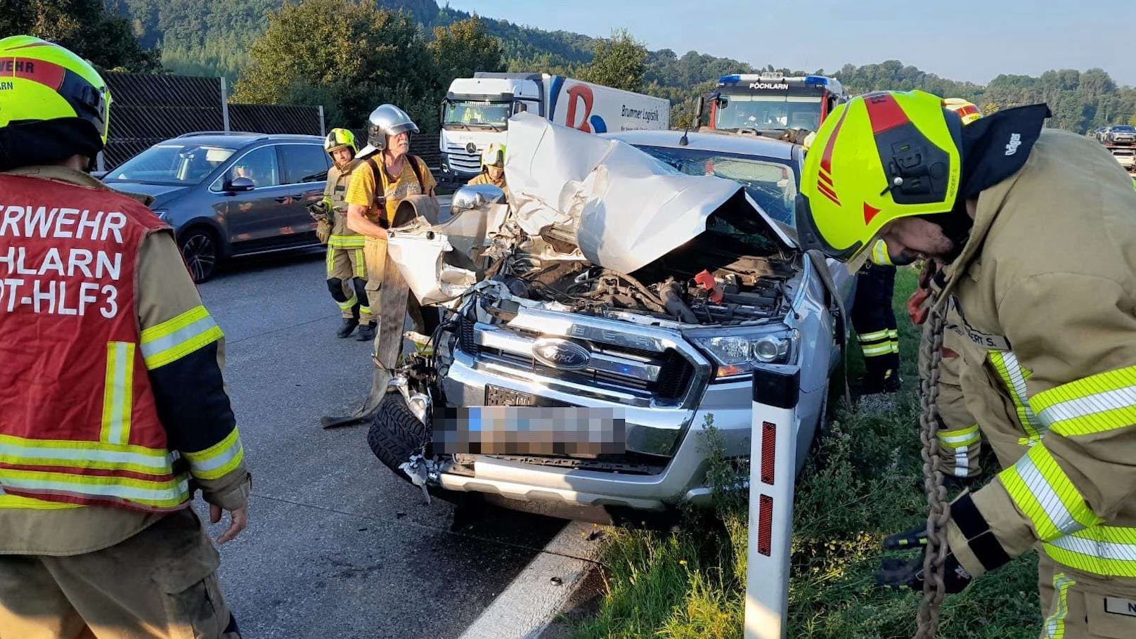 Auf der A1 kam es zwischen Pöchlarn und Melk zu einem Auffahrunfall mit einer verletzten Person