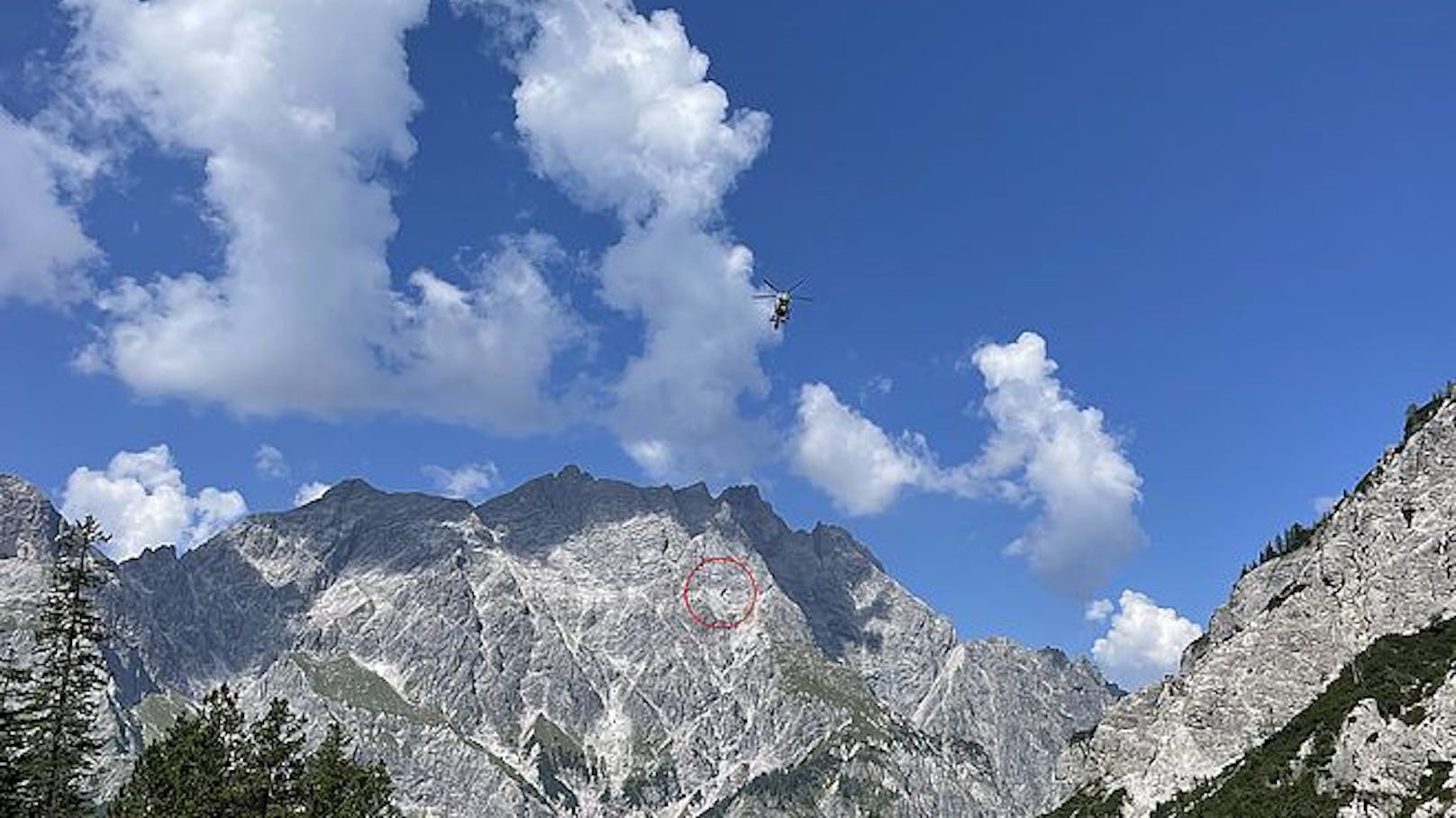 Bergsteiger stürzt 50 Meter vom Watzmann – und überlebt