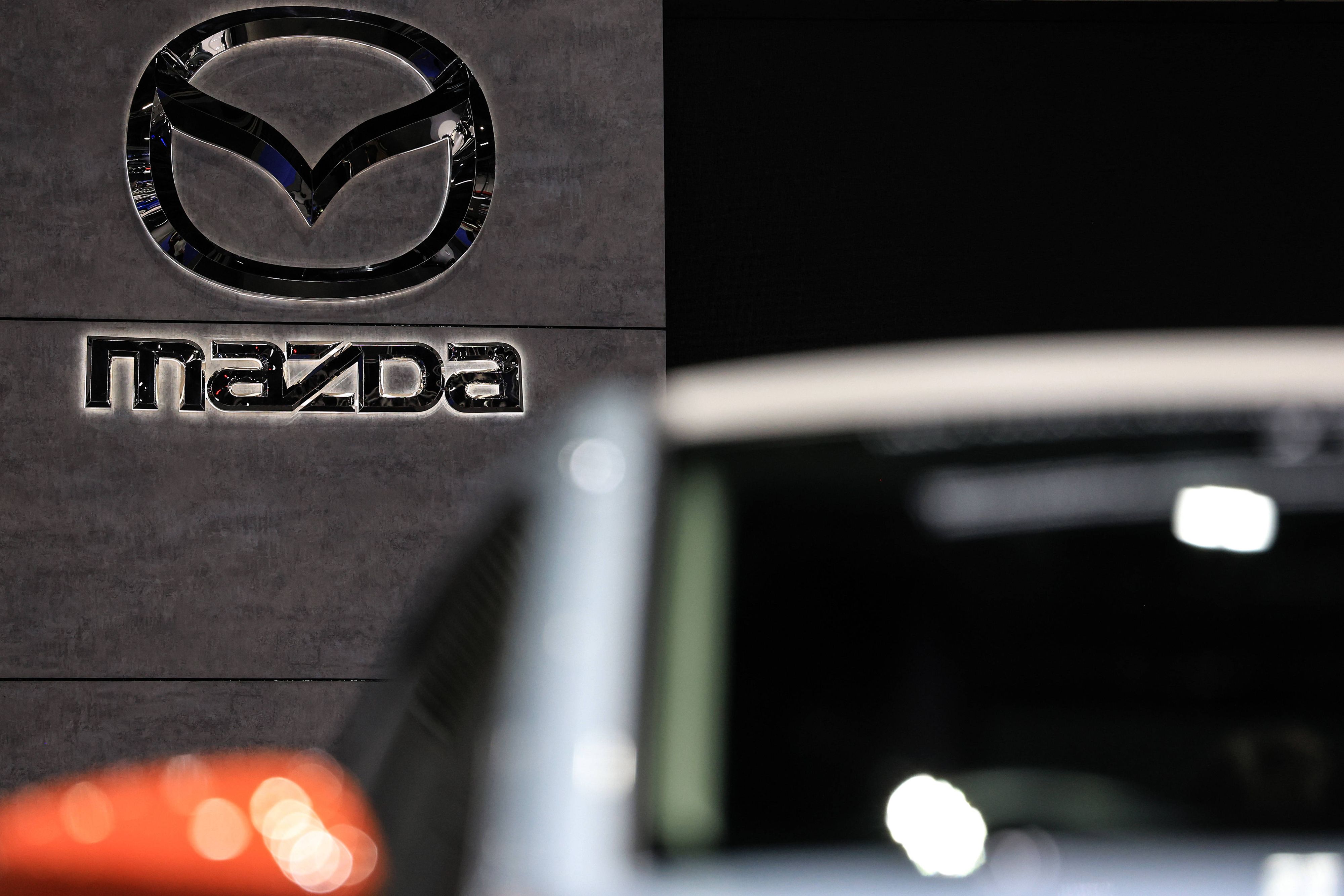 Für ein Software-Update des Getriebesteuermoduls (TCM) werden in Österreich 406 Mazda CX-60 in die Werkstätten gerufen.