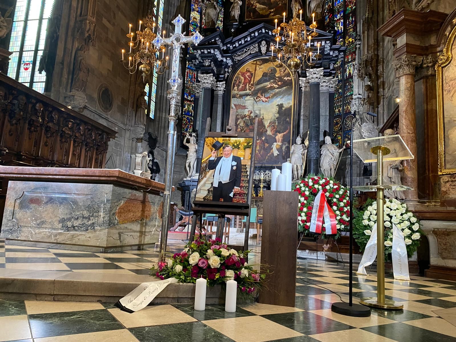 Heute.at - Trauerfeier für Richard Lugner – Wien nimmt Abschied