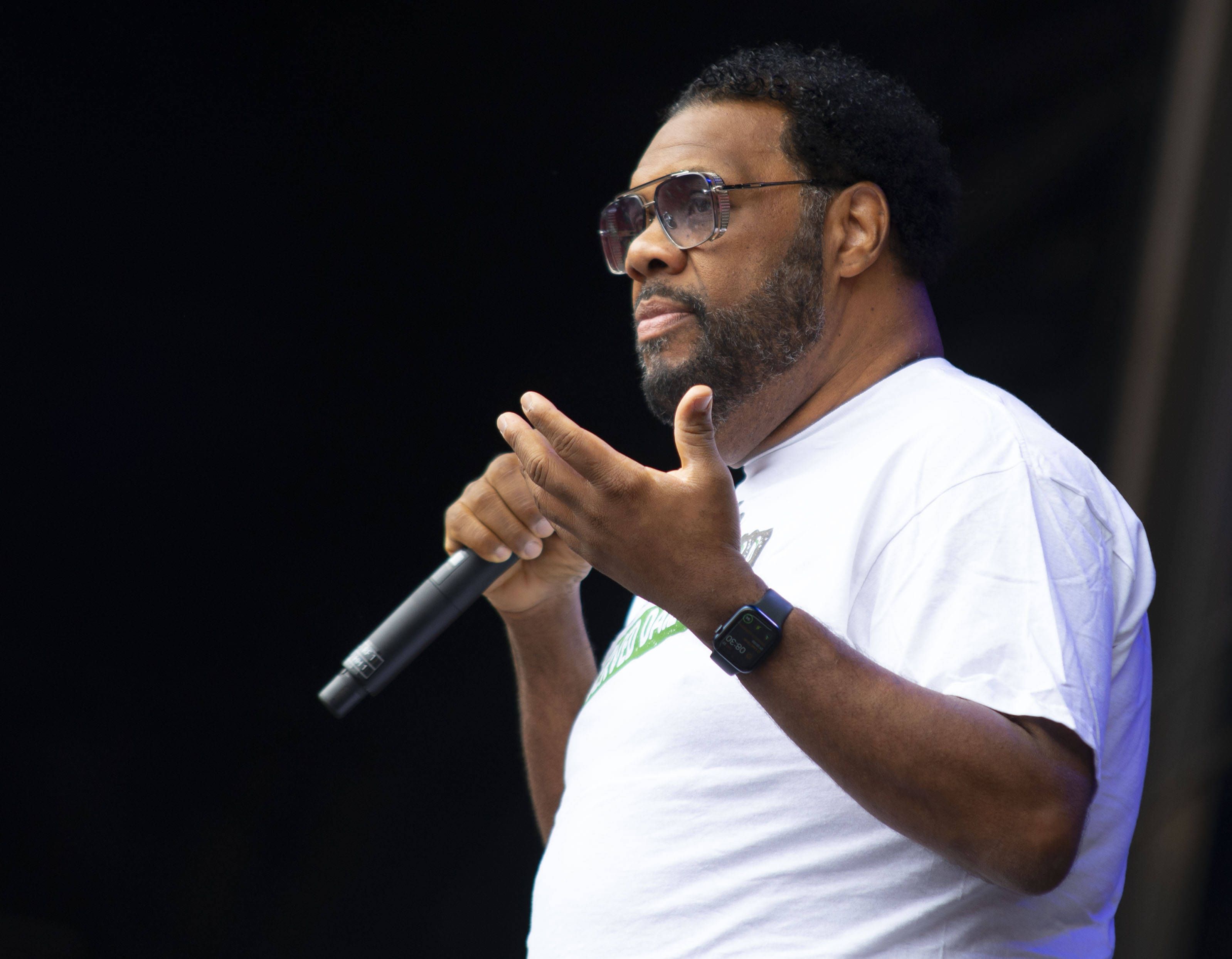 Rapper Fatman Scoop ist nach einem Zusammenbruch auf der Bühne am 30. August 2024 gestorben.