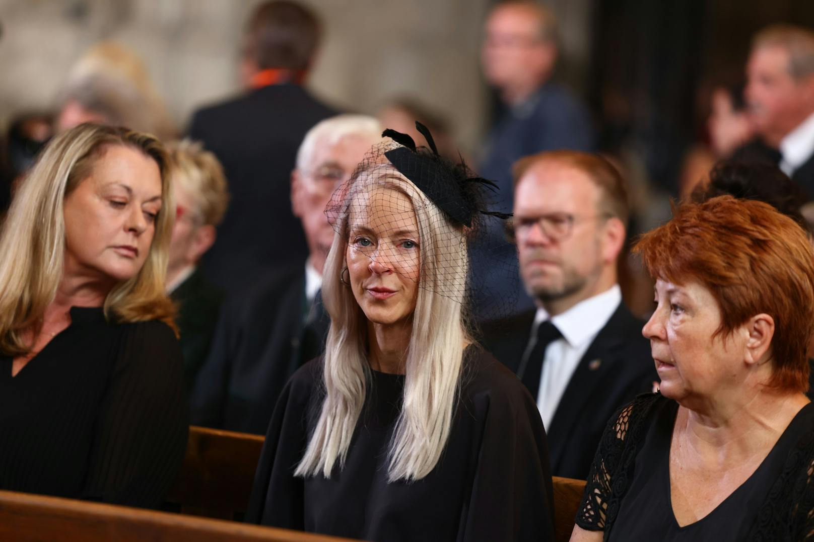 Österreich verabschiedet sich am 31. August 2024 von Baumeister Richard "Mörtel" Lugner. Die Anteilnahme ist gewaltig. "Heute" hat alle Fotos der Trauerfeier.