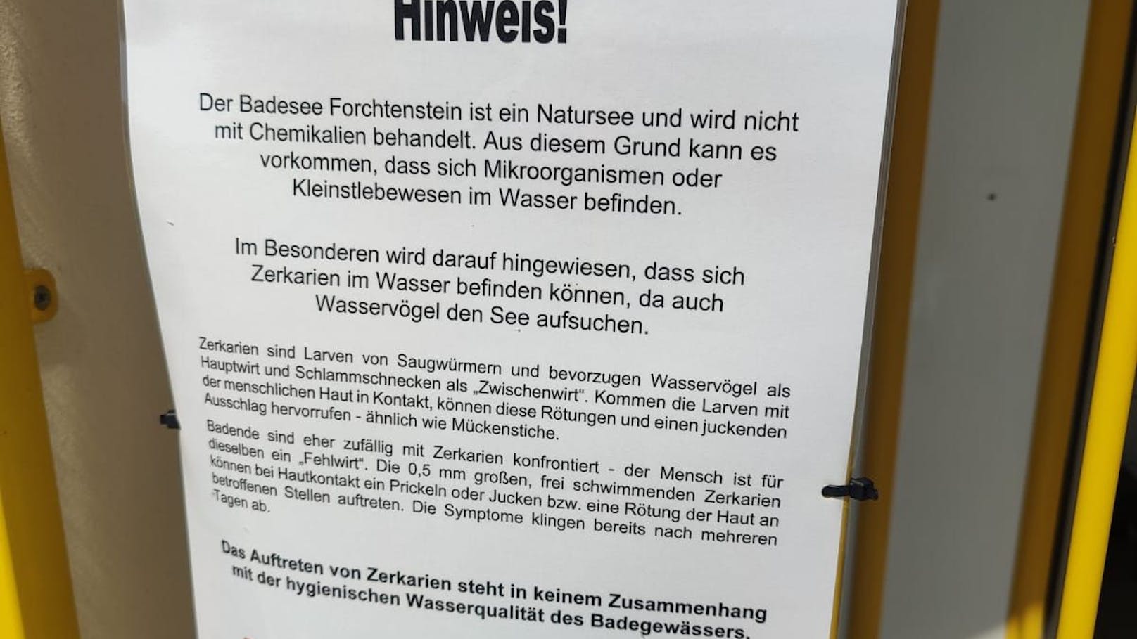 Hinweisschreiben am Areal