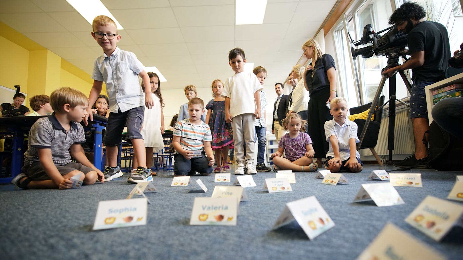 Mehr als 20.000 Wiener Taferlklasserl hatten ihren ersten Schultag.