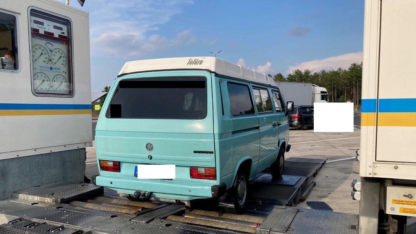 Bei den Schwerpunktkontrollen auf dem A1 Rastplatz Wr. Neustadt, war auch ein Prüfzug vor Ort. 