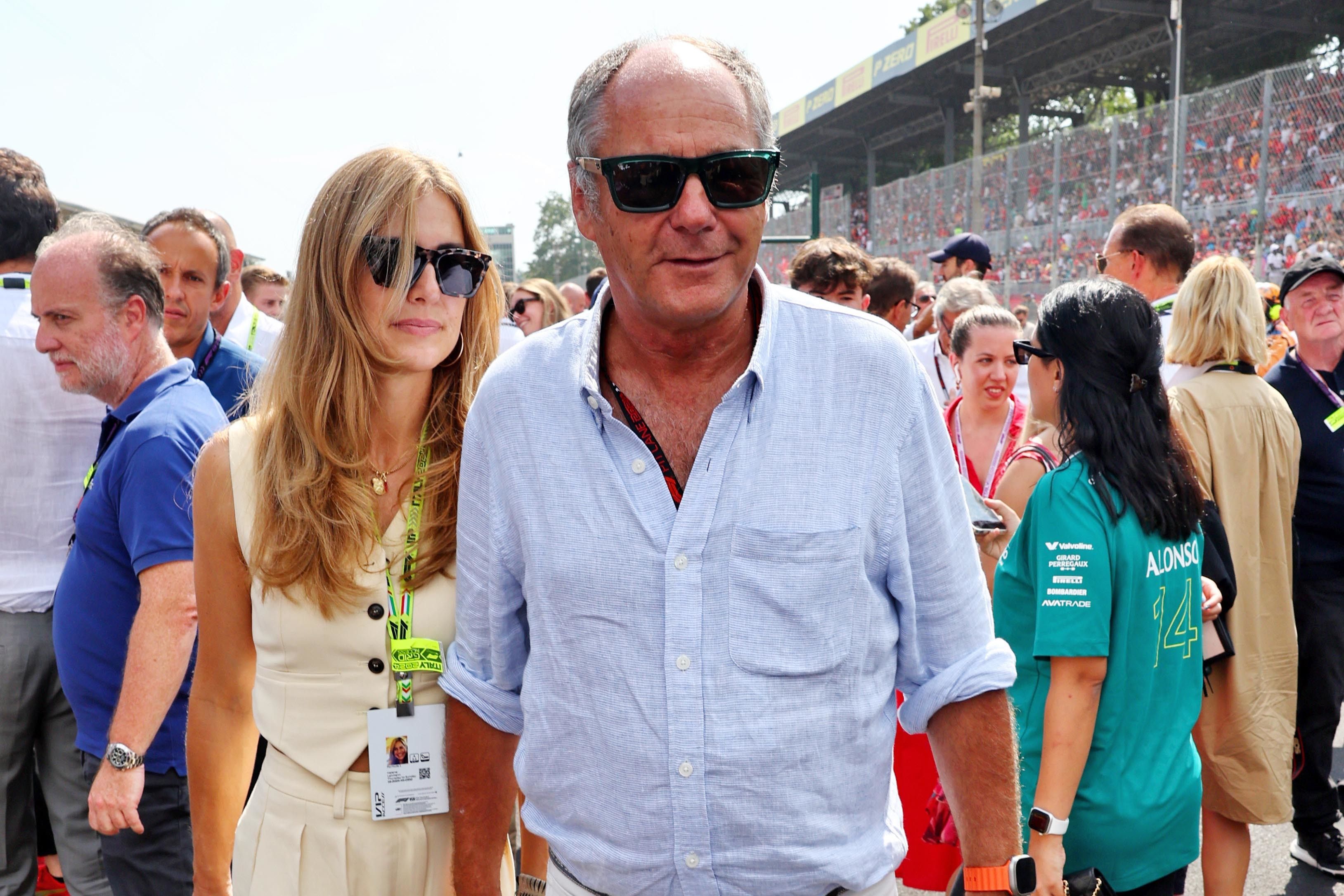 Gerhard Berger mit seiner Freundin Helene in Monza.