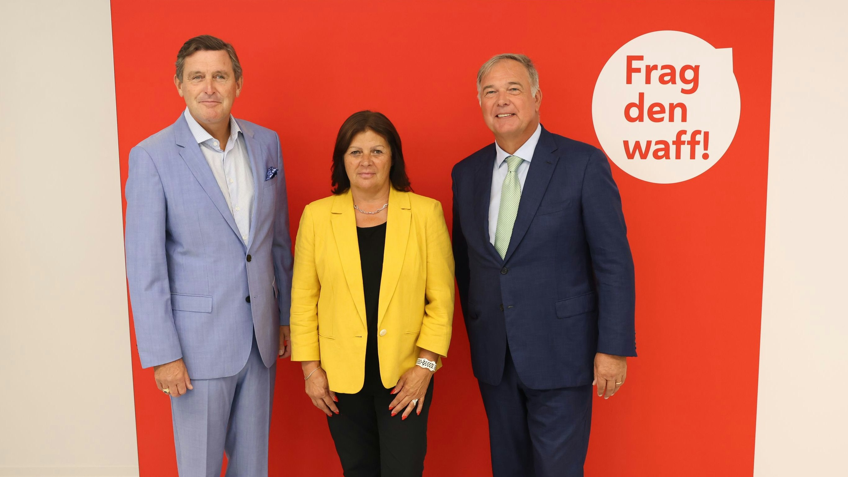 Stadtrat Peter Hanke, AK-Präsidentin Renate Anderl und Walter Ruck, Präsident der Wirtschaftskammer Wien (v.l.) präsentieren Maßnahmen gegen die steigende Arbeitslosigkeit.