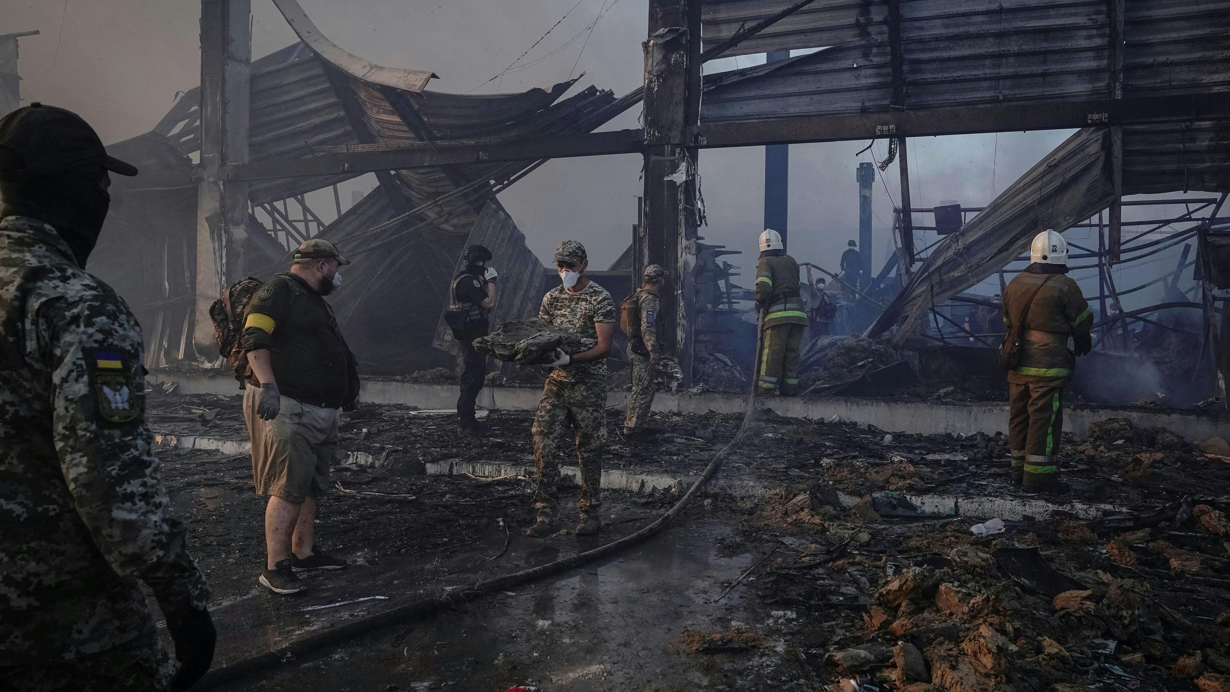 Heute.at - Putin-Bomben treffen Schule und Spital – 41 Tote