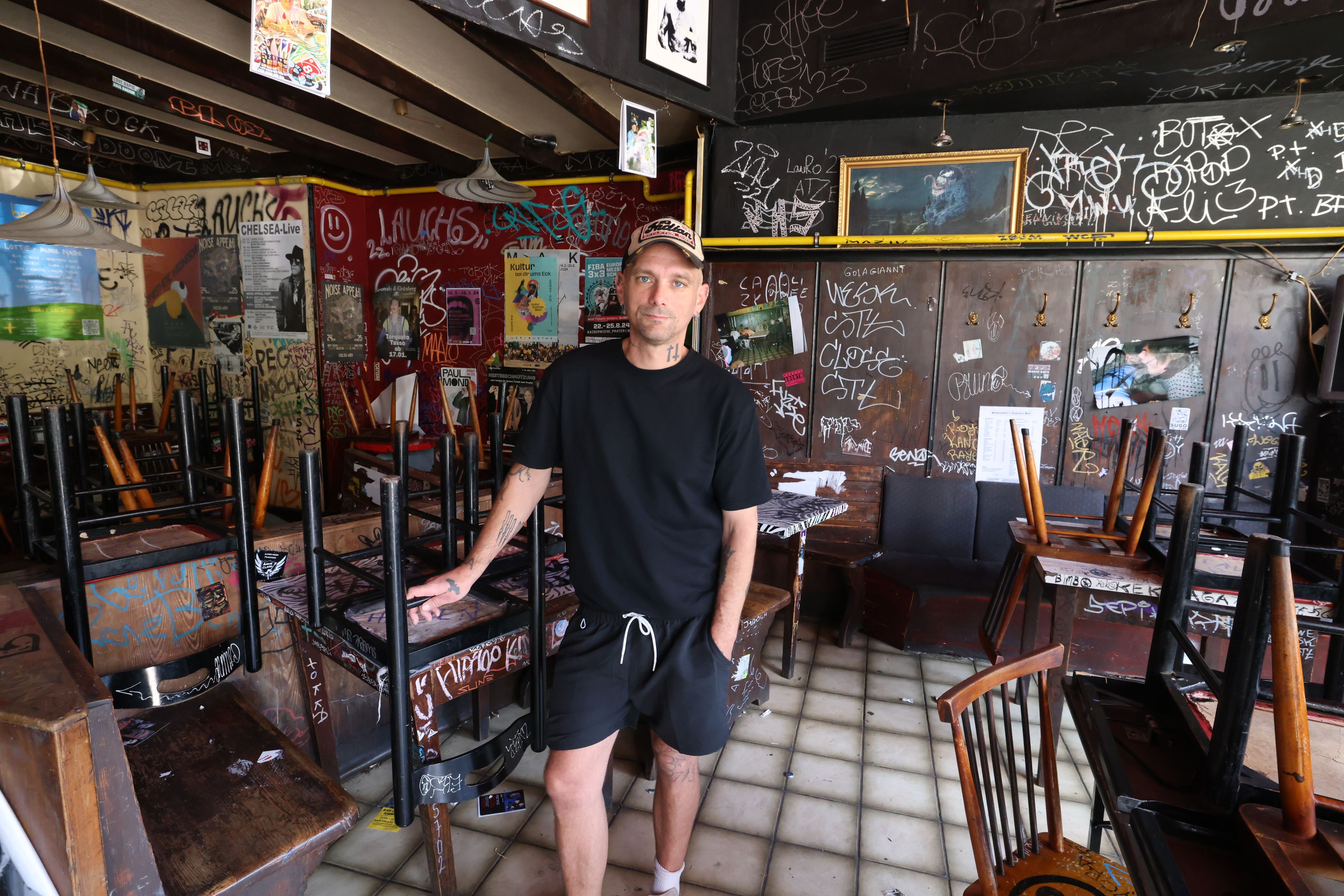 Peter Balon ist seit 2019 Inhaber des Kultbeisl „Schmauswaberl“ am Wiener Naschmarkt.